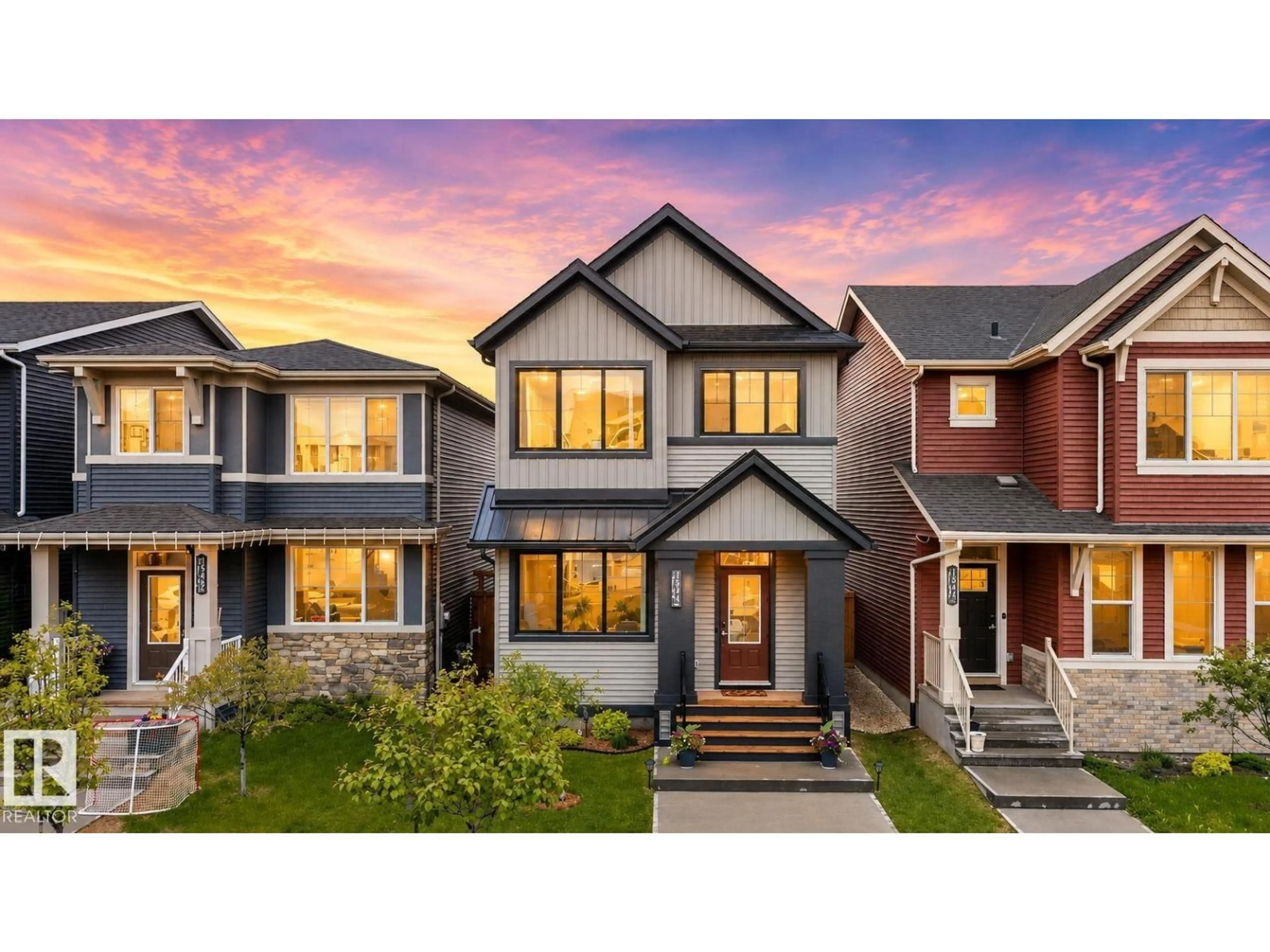 Home with vinyl exterior material, street for SW - 1544 PLUM CIRCLE CI, Edmonton Alberta T6X2Z7