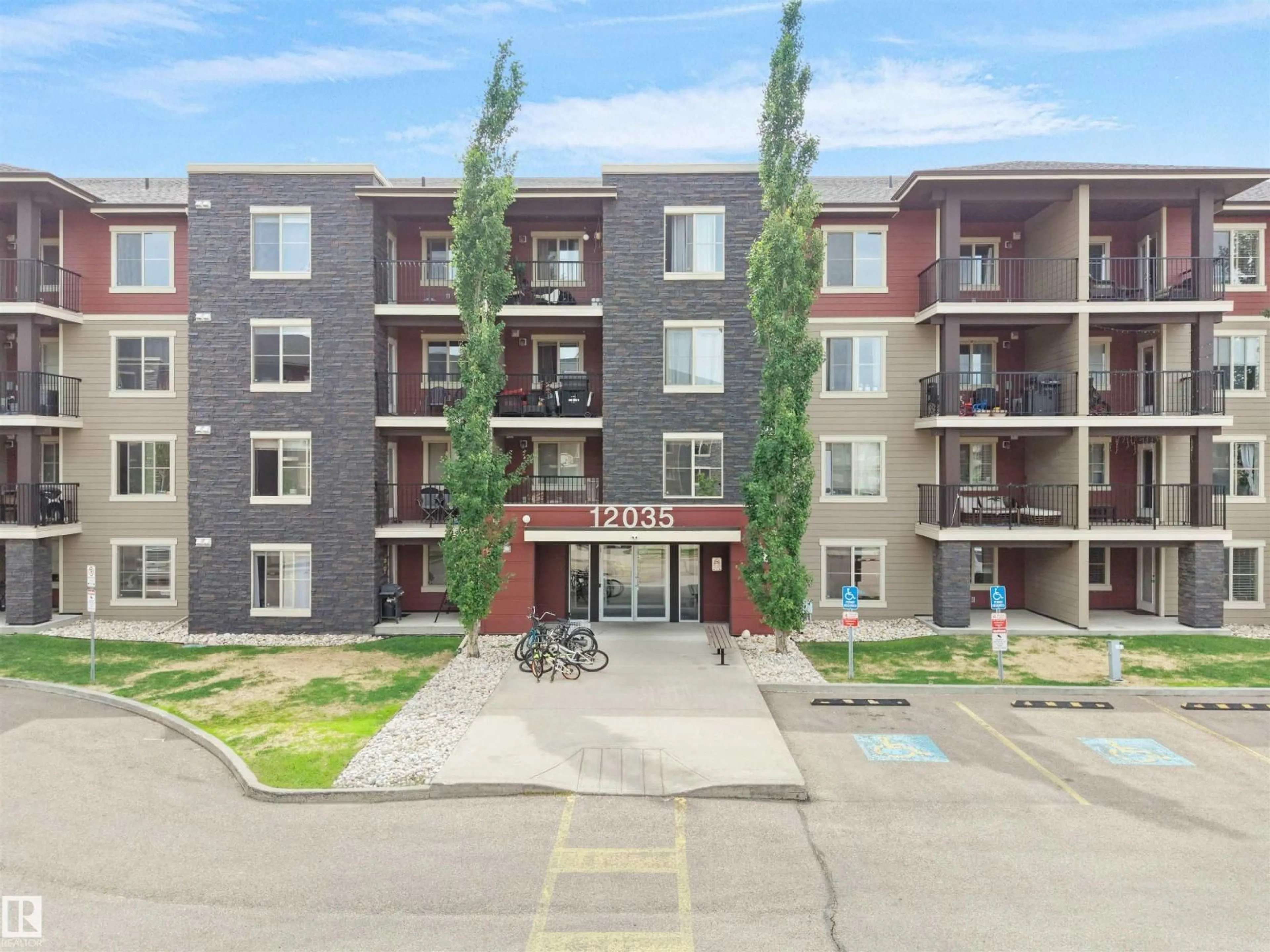 Unknown for SW - 220 12035 22 AV, Edmonton Alberta T6W2X9