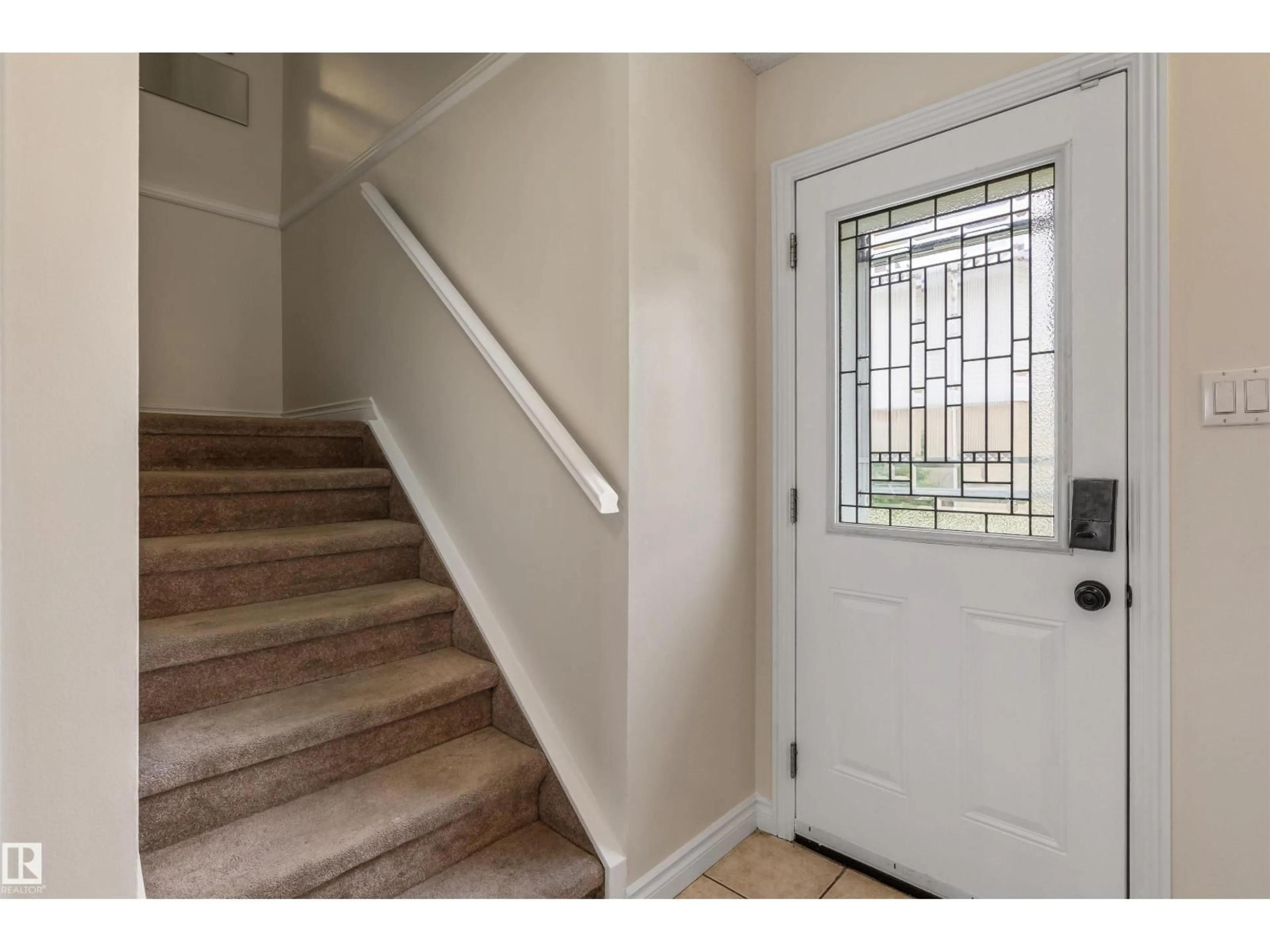 Indoor entryway for #13 - 9310 MORINVILLE DR, Morinville Alberta T8R1J8