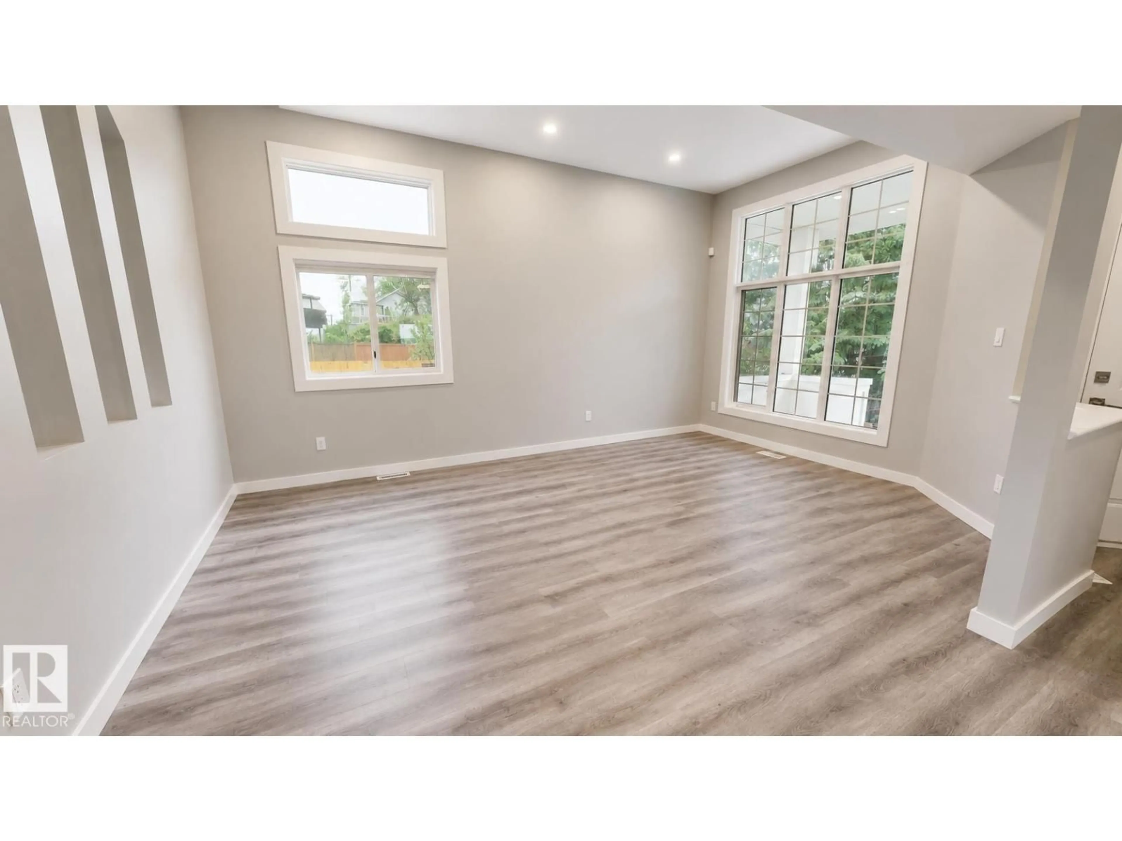 A pic of a room for 2 HAMPTON CT, Sherwood Park Alberta T8A5R5