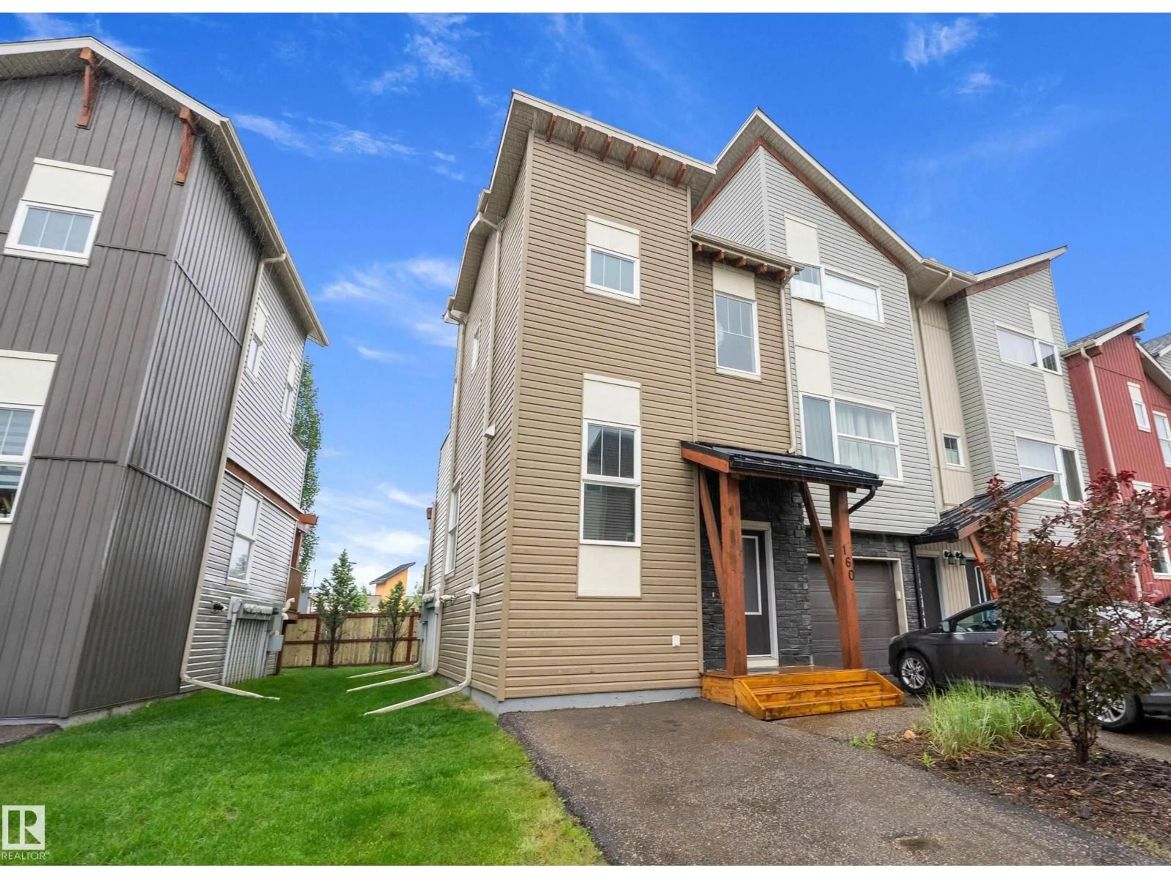 Unknown for 160 SOUTHFORK DR, Leduc Alberta T9E0X1