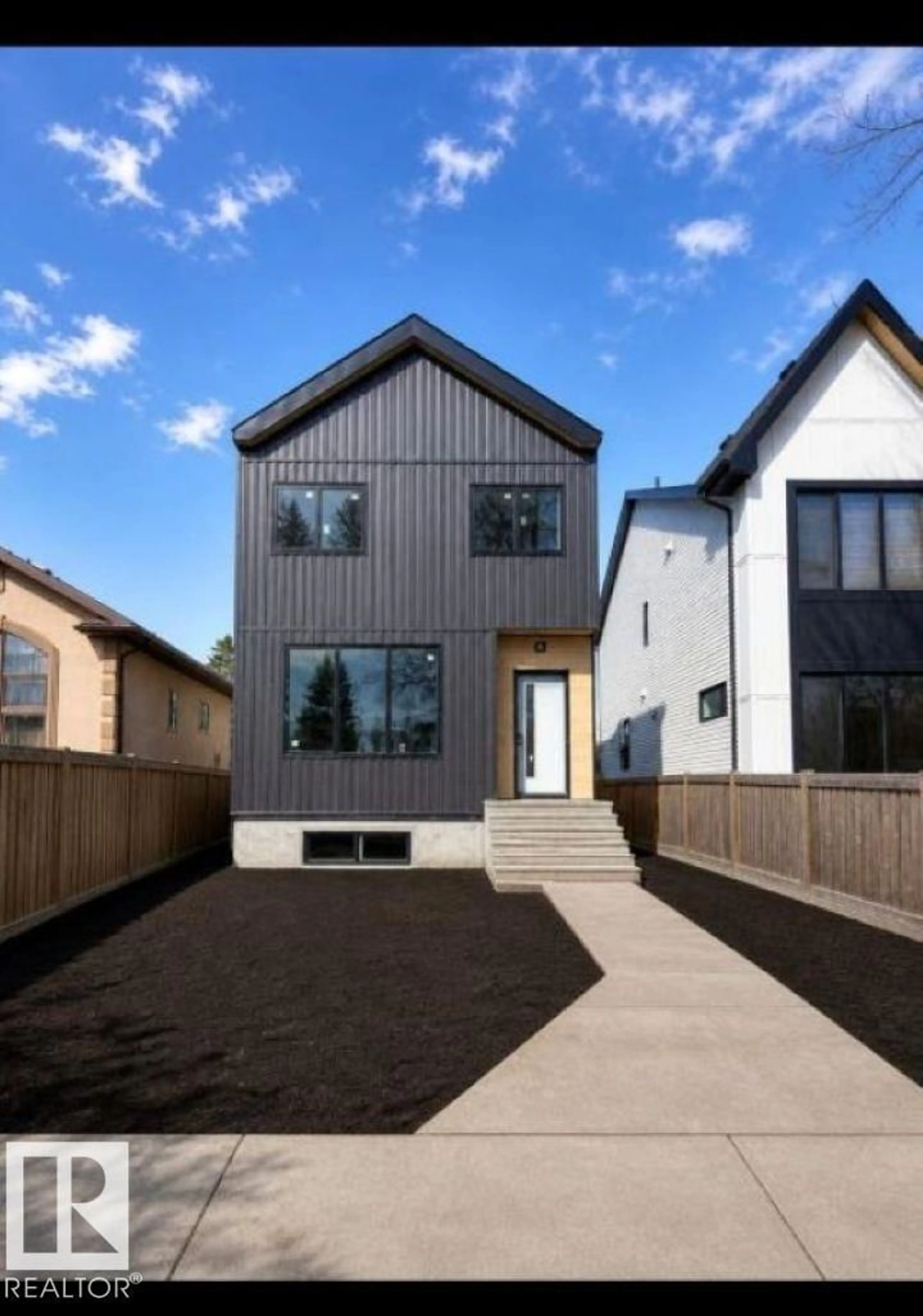 Unknown for 11336 130 ST, Edmonton Alberta T5M1A2