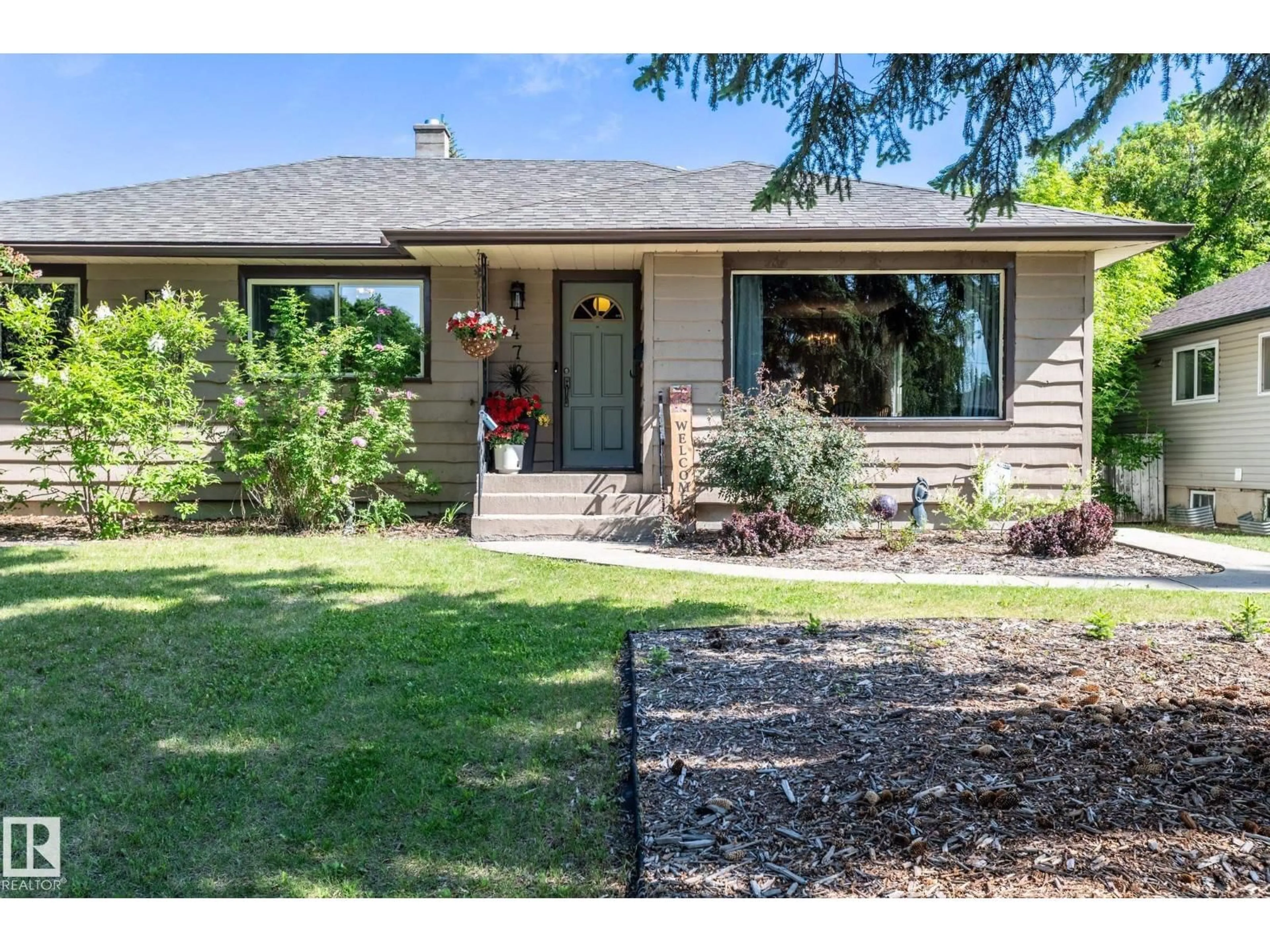 Unknown for 14708 108 AV, Edmonton Alberta T5N1H2