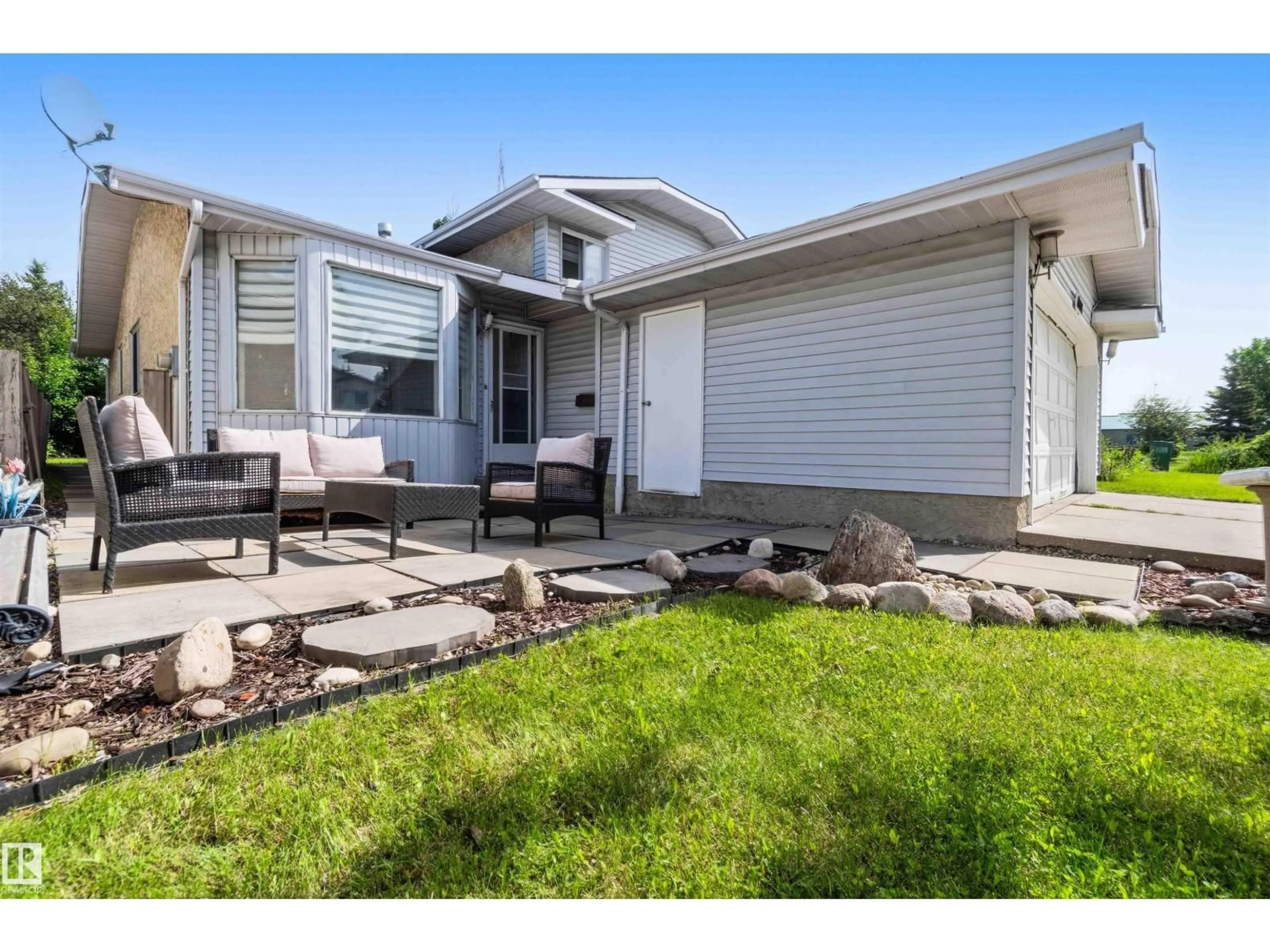 Unknown for 18808 72A AV, Edmonton Alberta T5T5G2