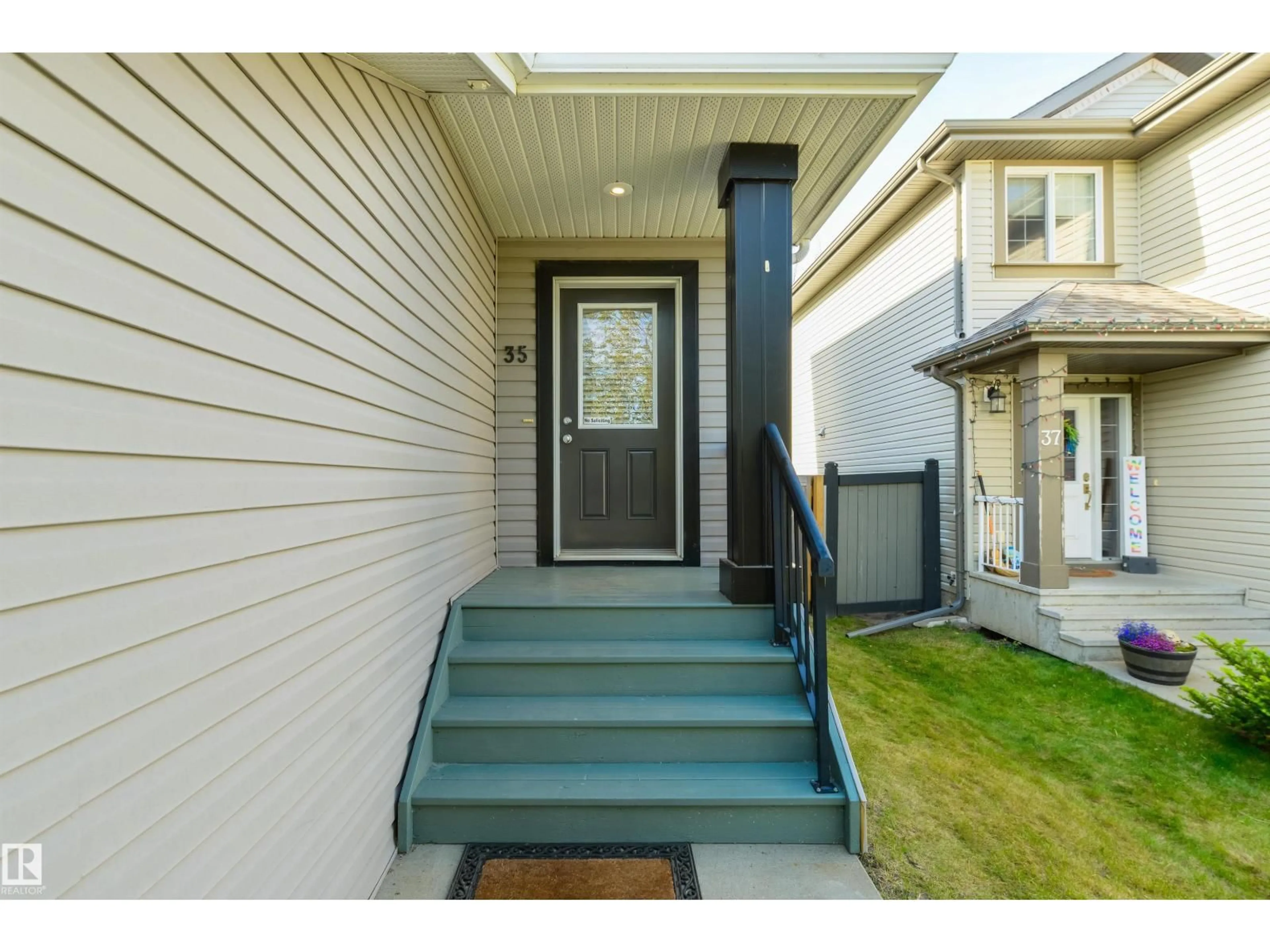 Unknown for 35 RUE MONTALET, Beaumont Alberta T4X0G1