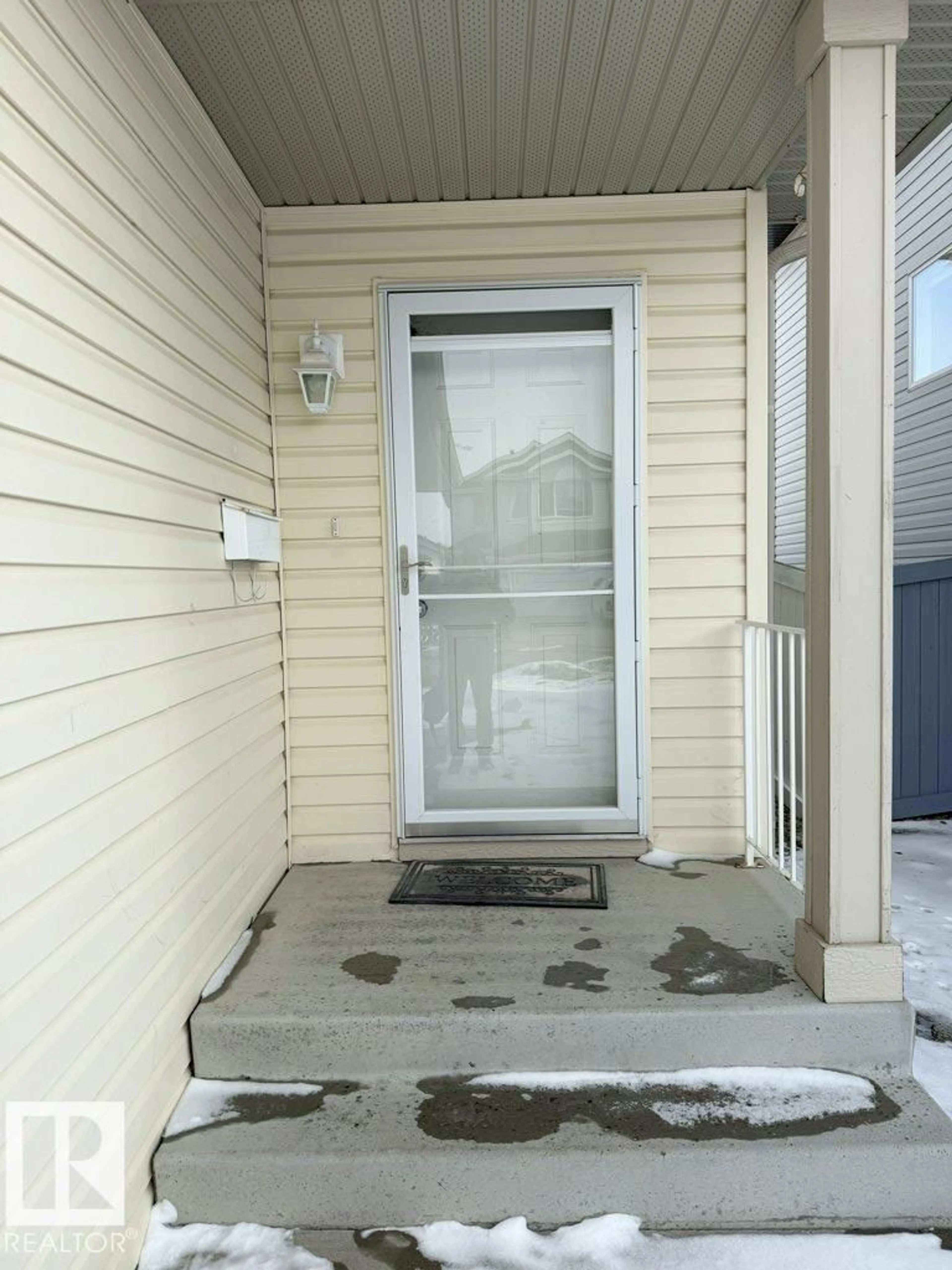 Unknown for 3347 24 AV, Edmonton Alberta T6T1Y5