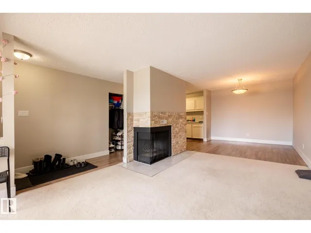 #8 - 2703 79 ST, Edmonton 4