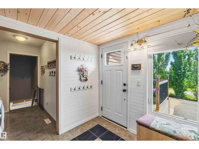 253 22112 TWP ROAD 531, Rural Strathcona County 5