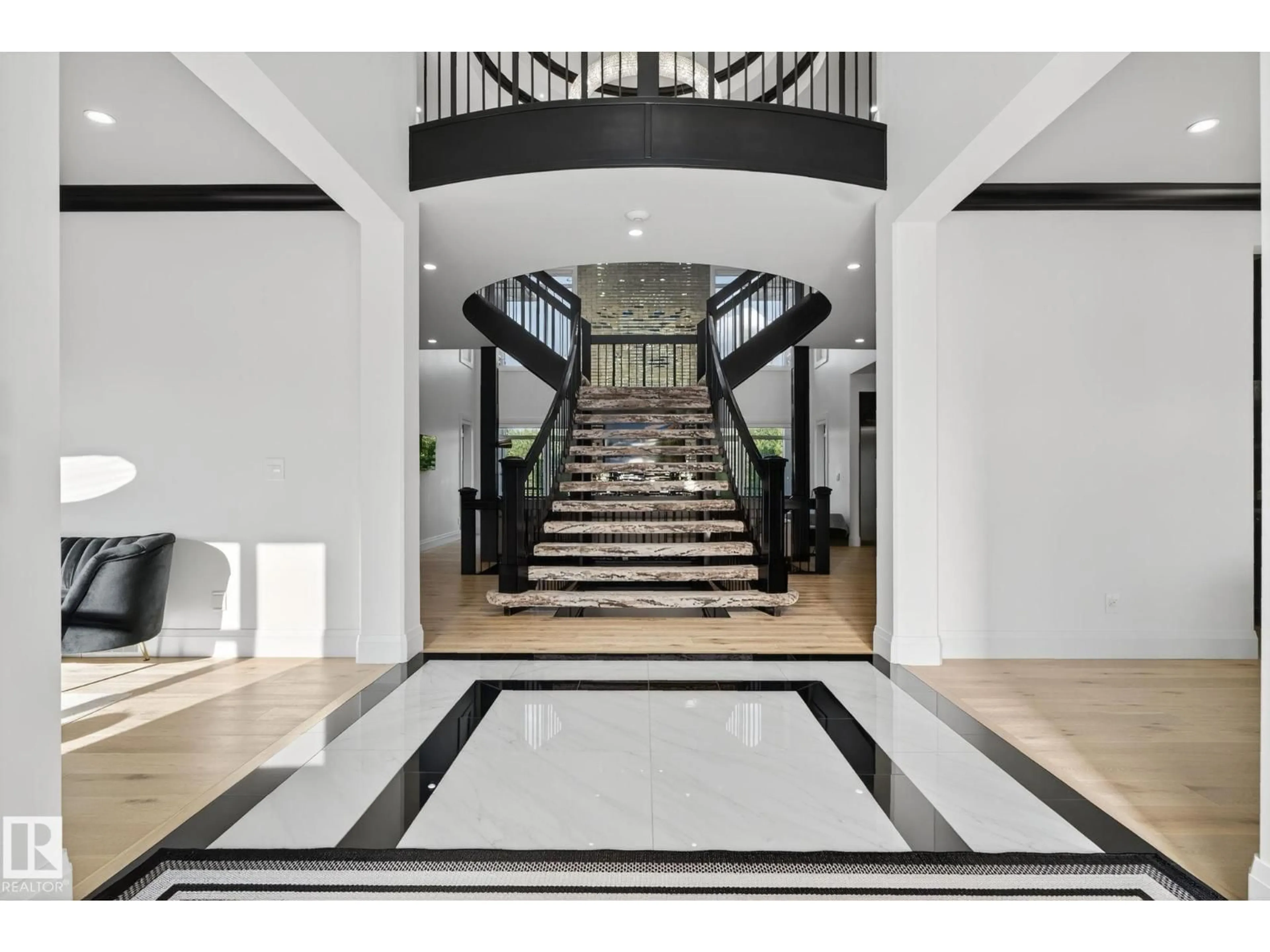 Indoor foyer for 52355 RGE ROAD 233, Rural Strathcona County Alberta T8B1C6