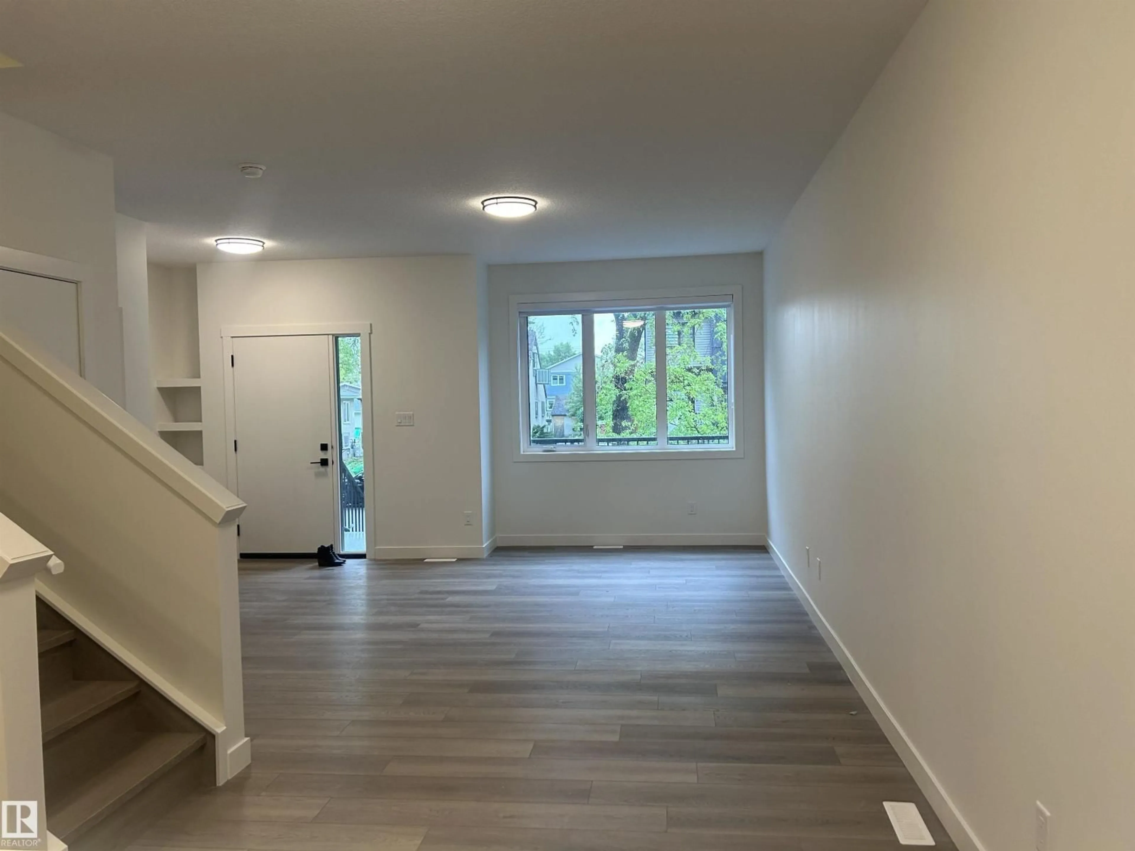 A pic of a room for NW - 11007 132 ST, Edmonton Alberta T5M1E4