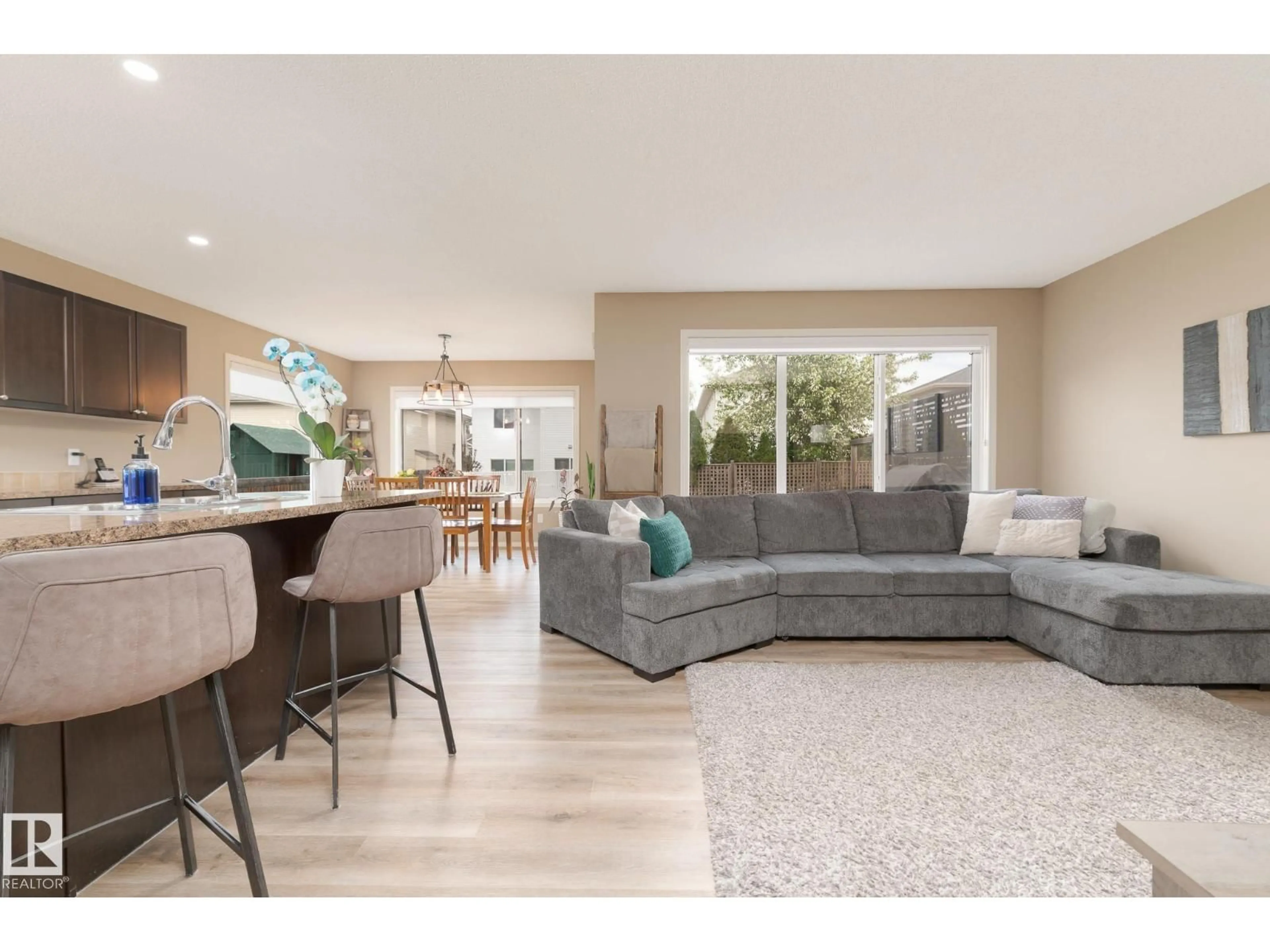 Living room with furniture, unknown for 22 SPRING CV, Spruce Grove Alberta T7X0L5