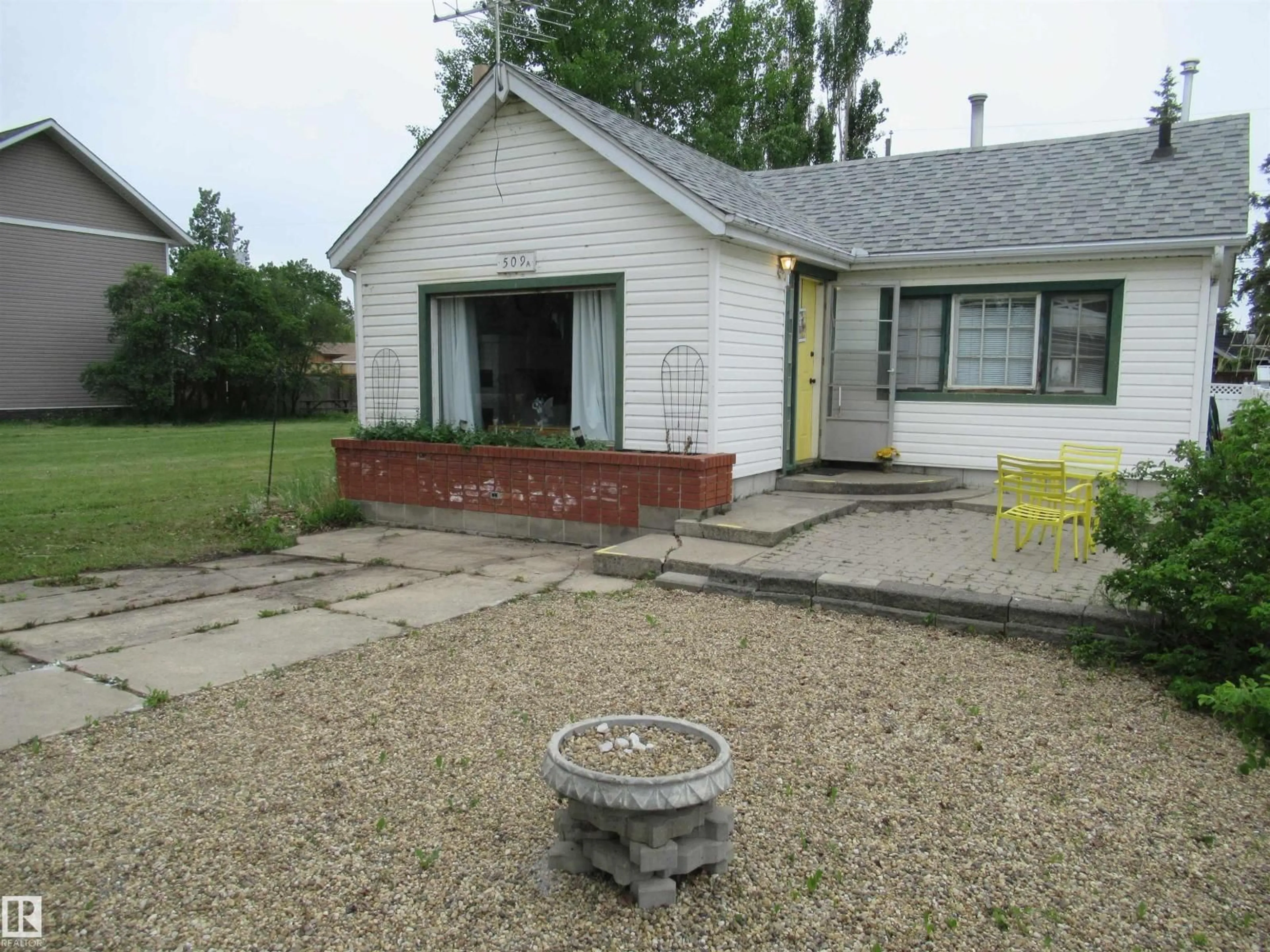 Unknown for 509 2 AV, Rural Wetaskiwin County Alberta T0C1X0