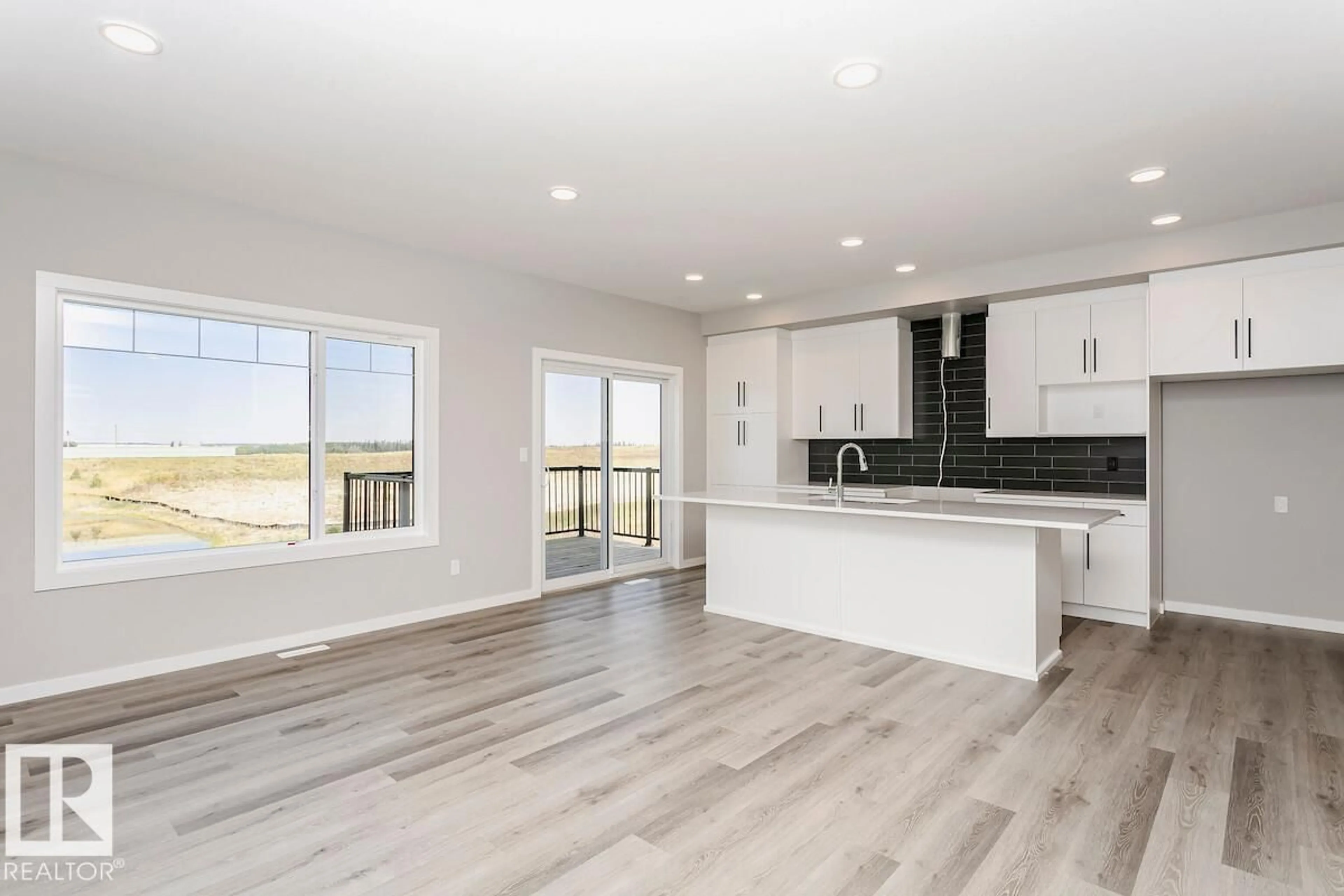 Open concept kitchen, unknown for 52 GAMBEL LO, Spruce Grove Alberta T7X0C9