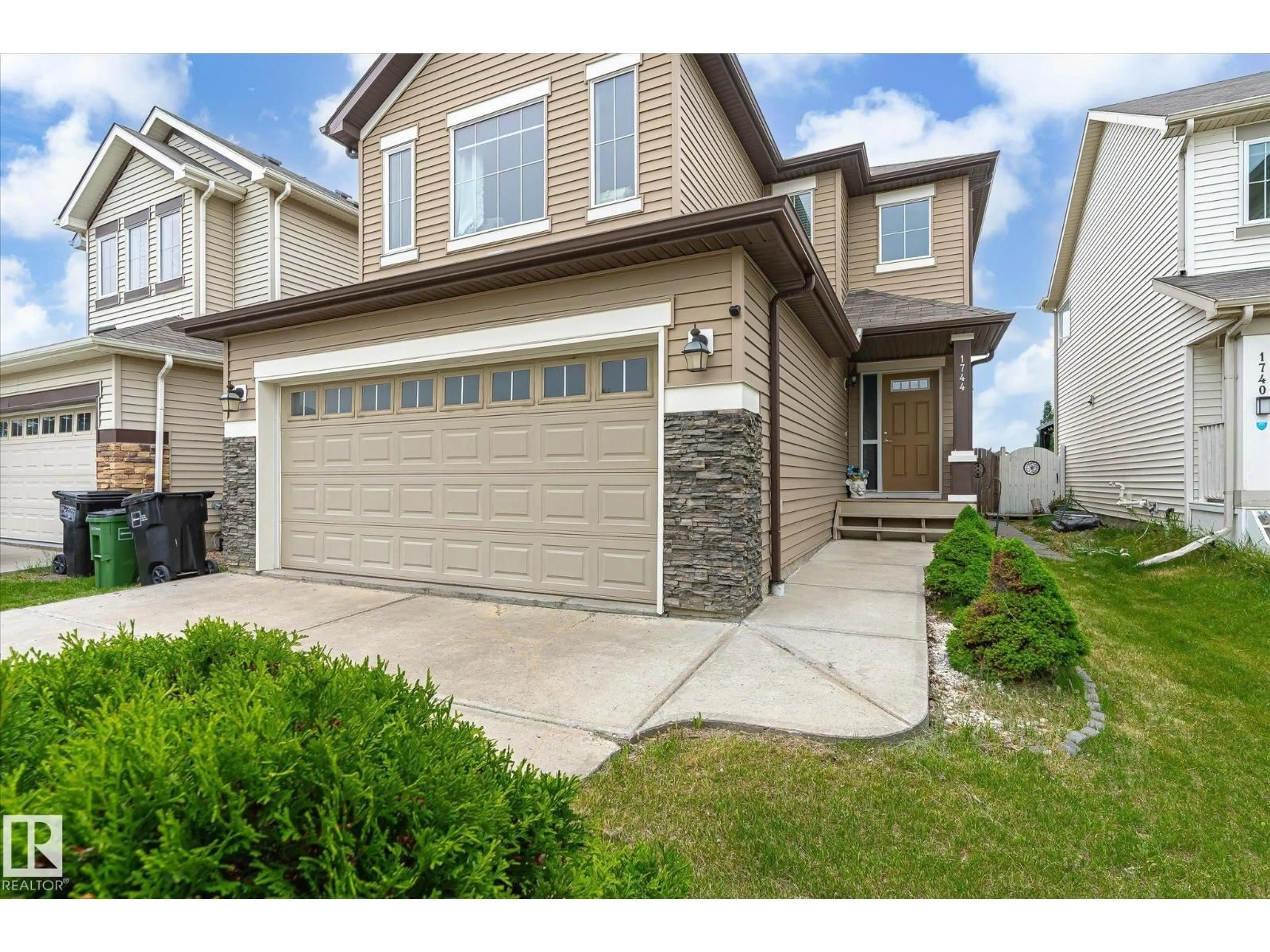 Unknown for SW - 1744 61 ST, Edmonton Alberta T6X0W3