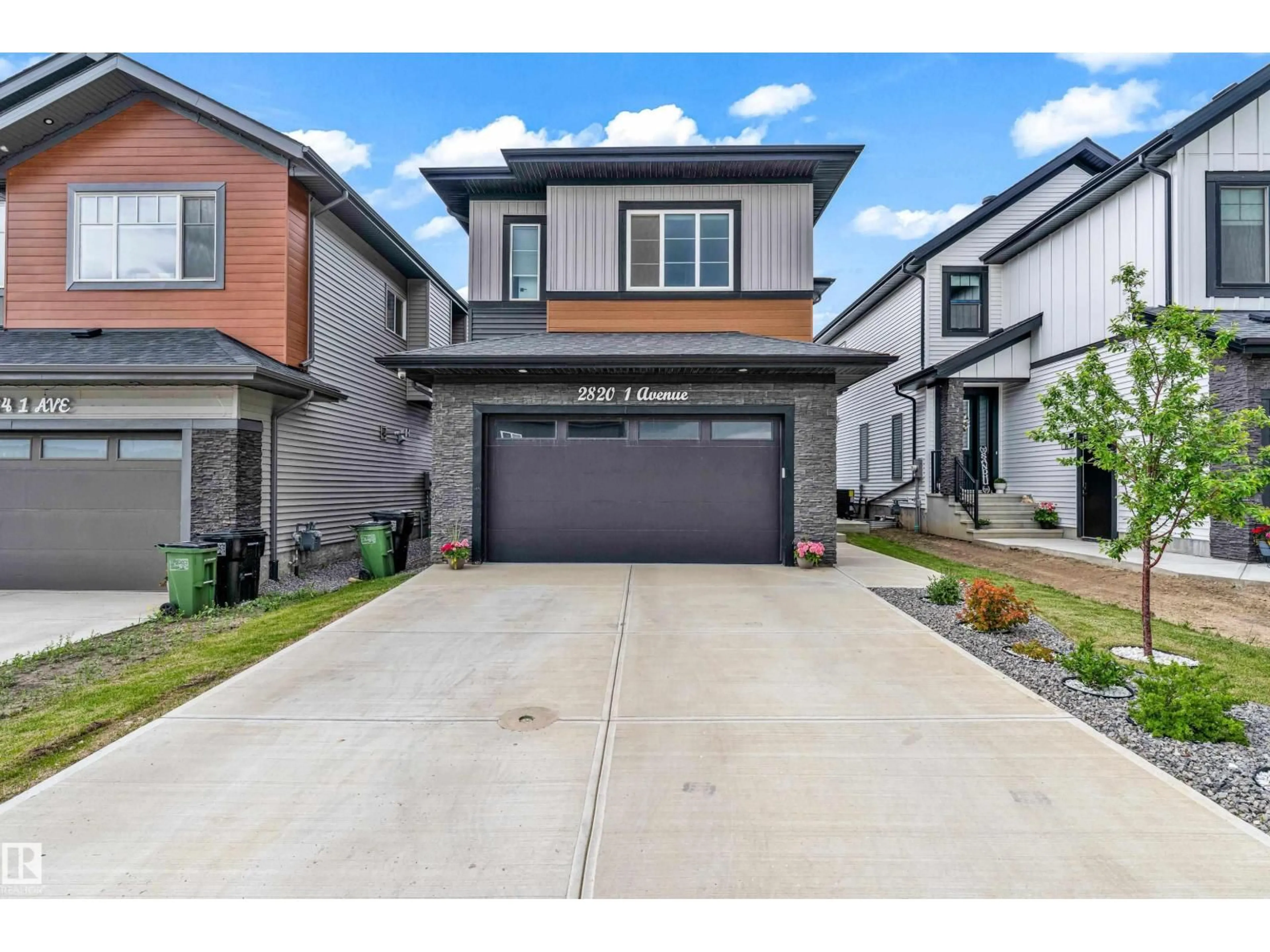 Unknown for 2820 1 AV SW, Edmonton Alberta T6X3E2