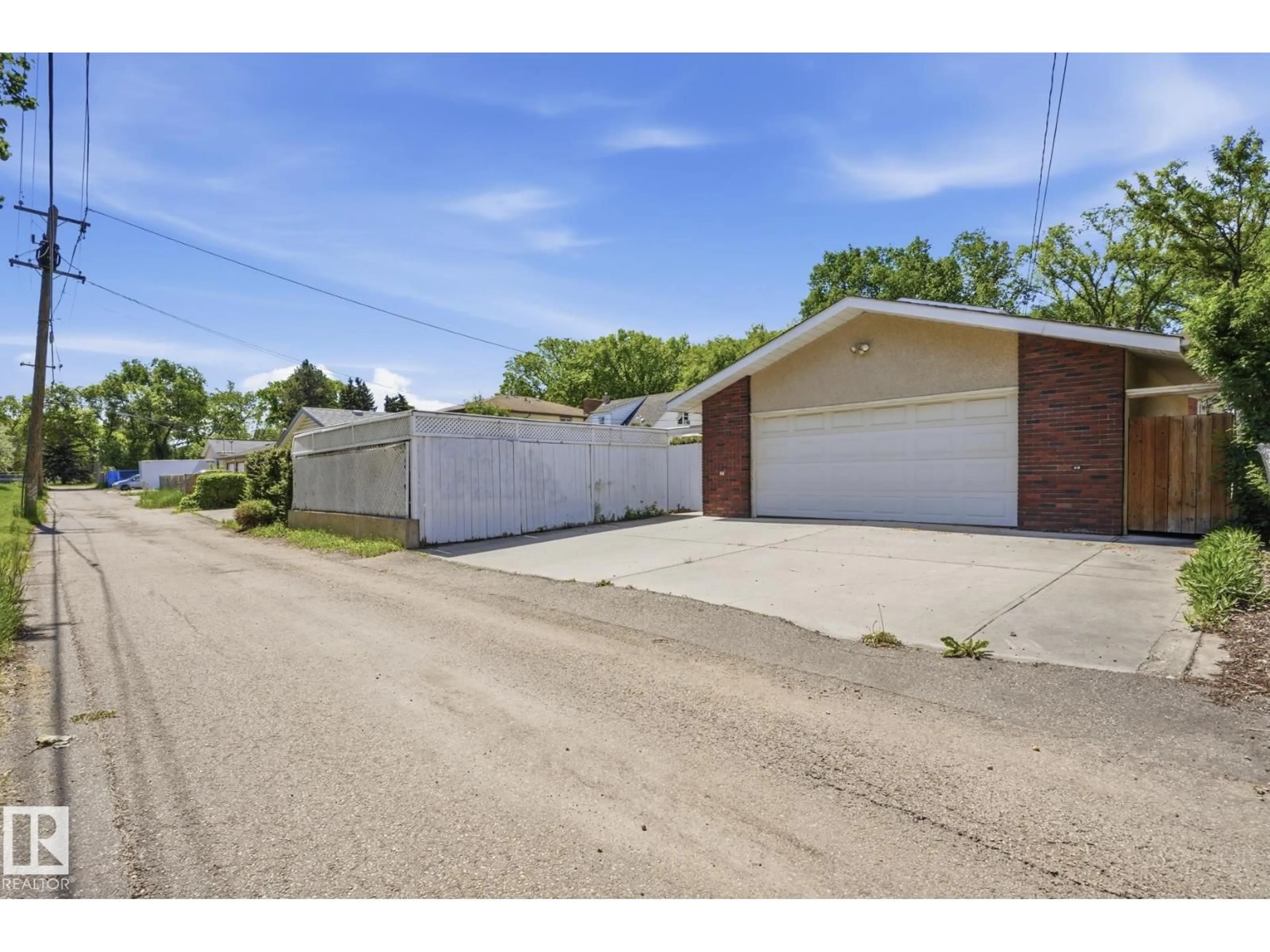 Unknown for NW - 12131 101 ST, Edmonton Alberta T5G2C2