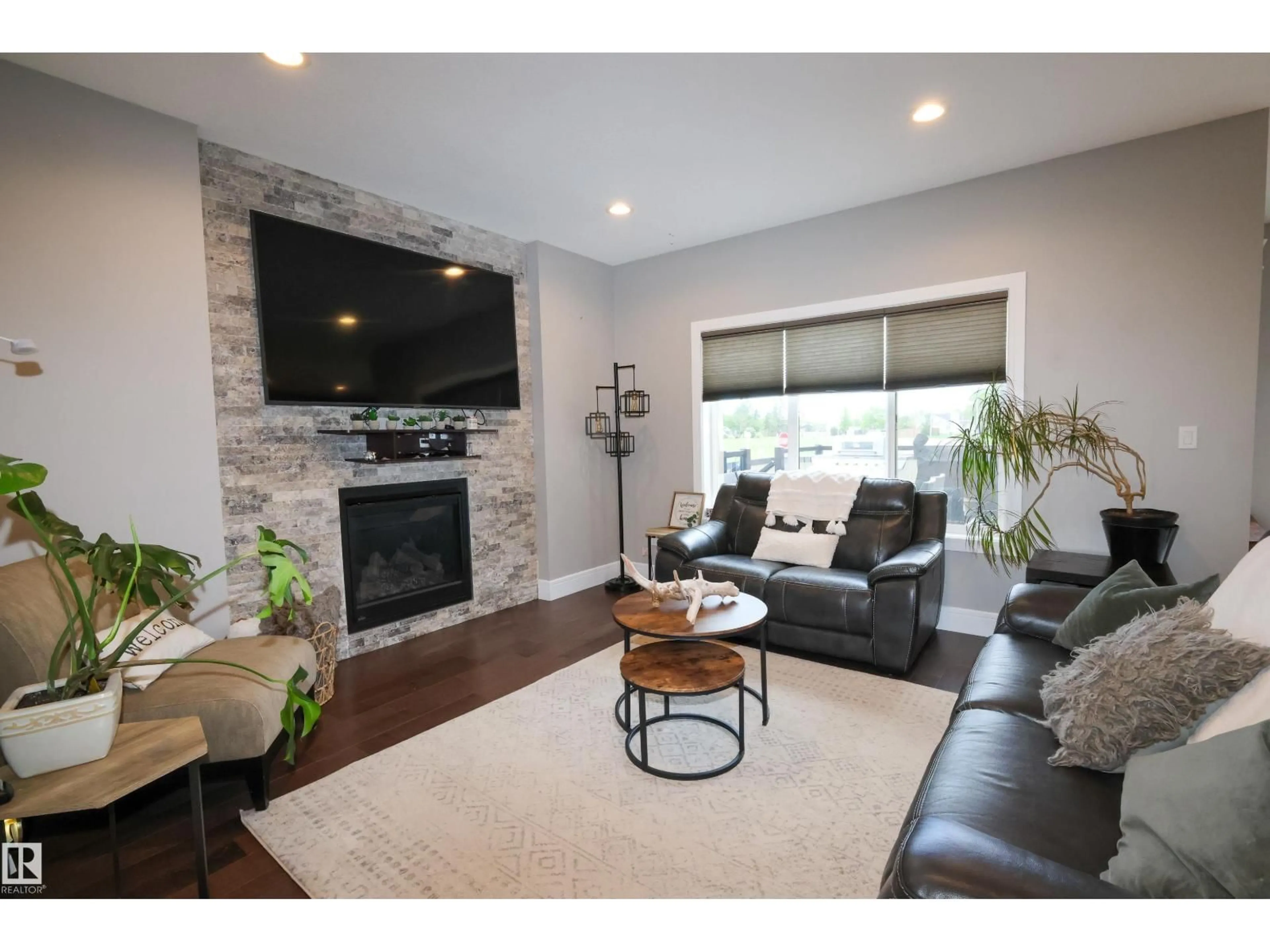 Living room with furniture, unknown for 10129 93 ST, Morinville Alberta T8R0C4