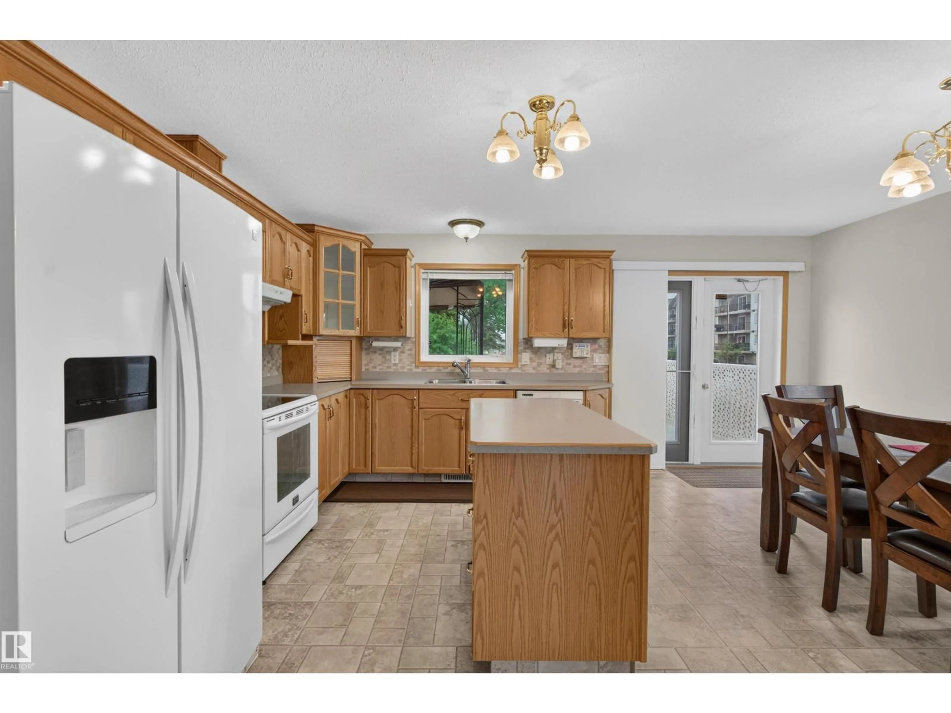 Standard kitchen, ceramic/tile floor for 2403 3 AV, Cold Lake Alberta T9M0A4