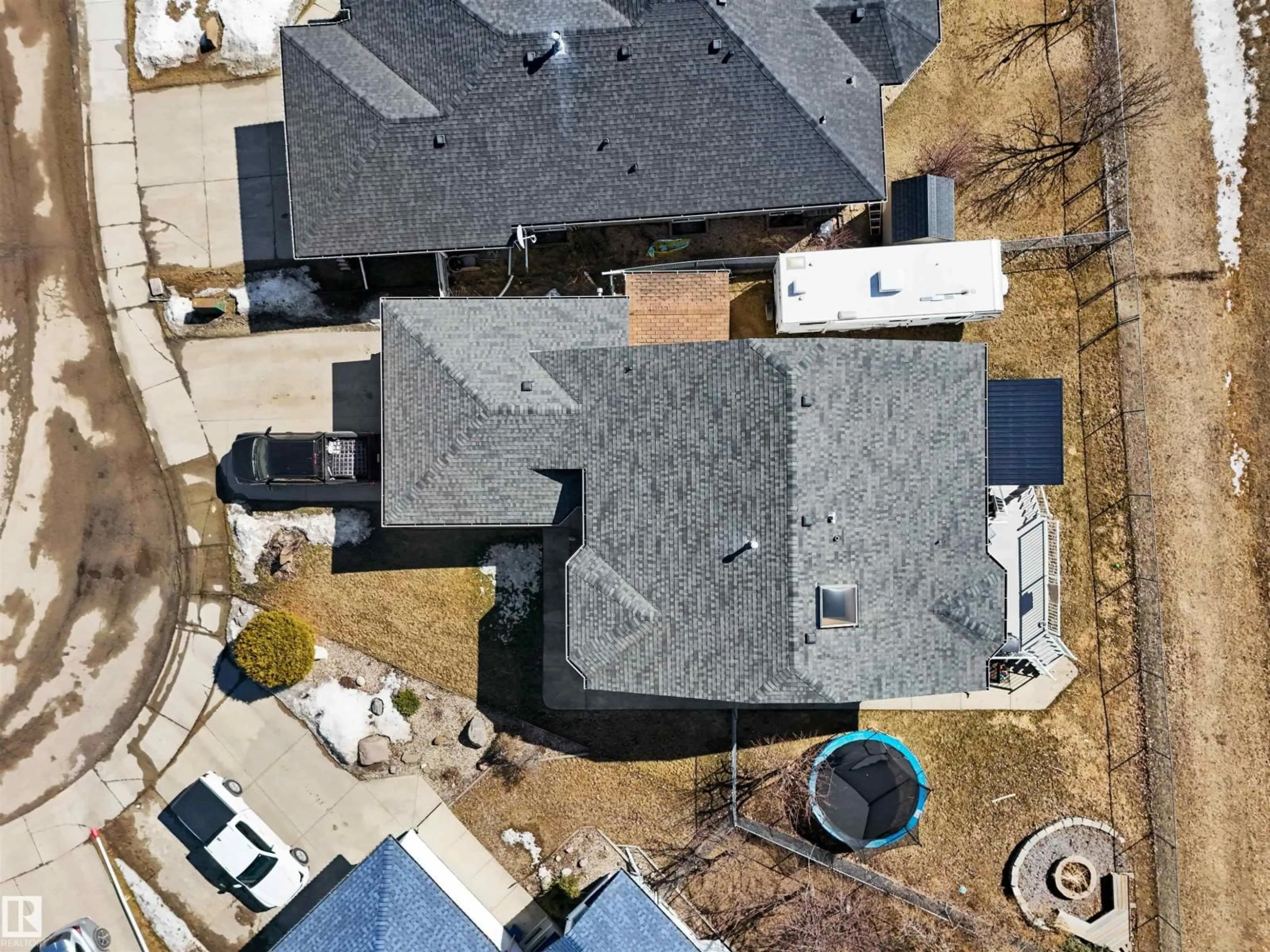 A pic from outside/outdoor area/front of a property/back of a property/a pic from drone, street for 4117 46 AV, Drayton Valley Alberta T7A1E8