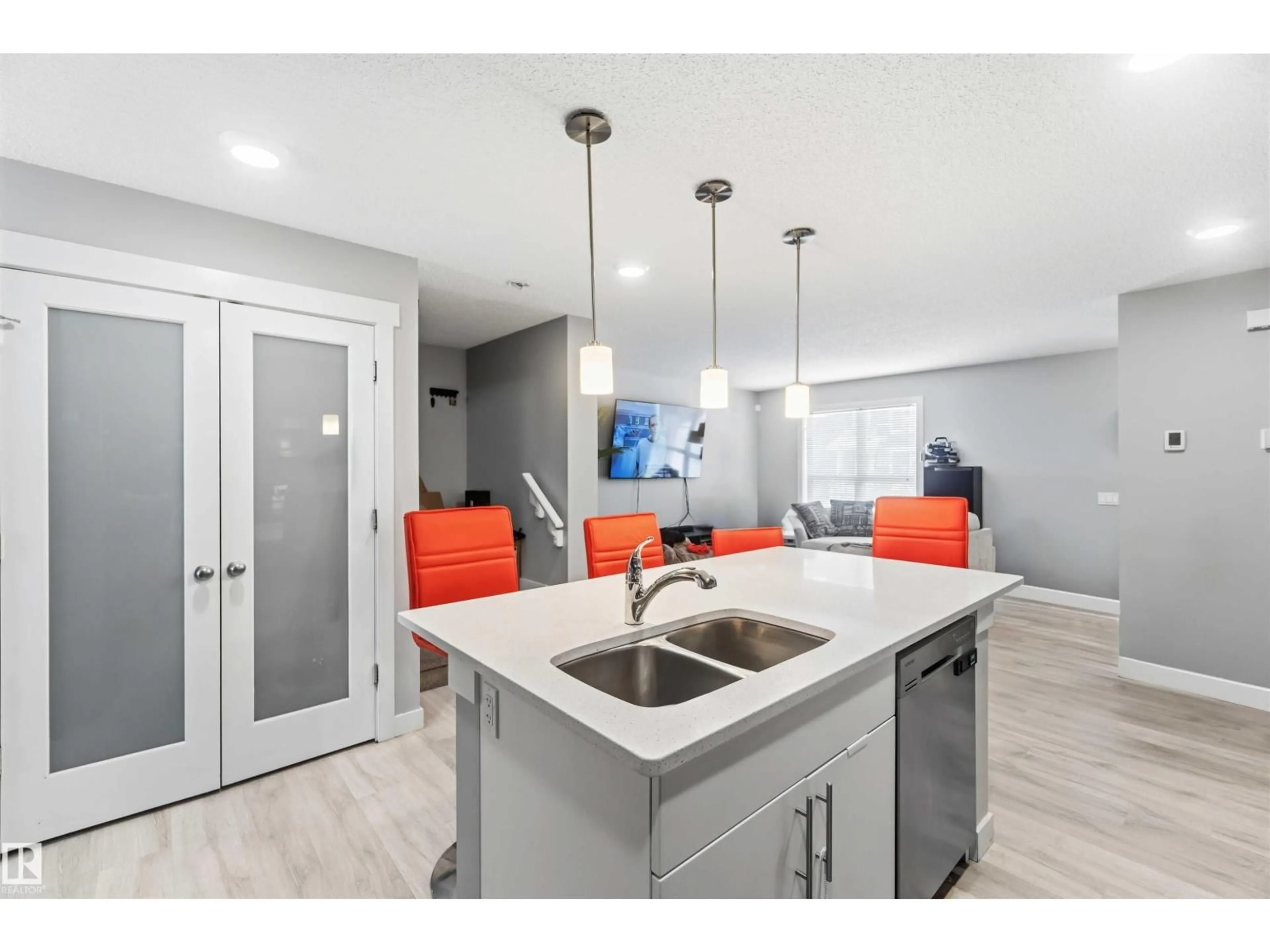 Open concept kitchen, unknown for 1313 CHAPPELLE BV, Edmonton Alberta T6W3S2