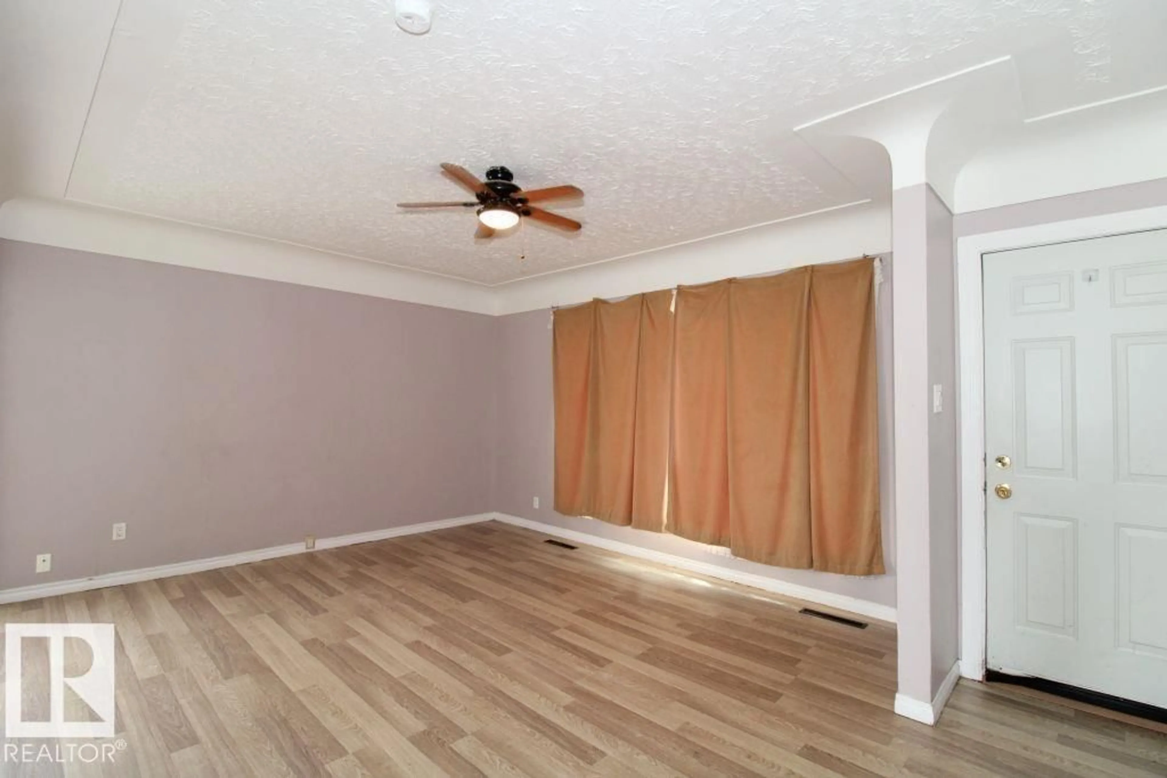 A pic of a room for NW - 12041 86 ST, Edmonton Alberta T5B3K5