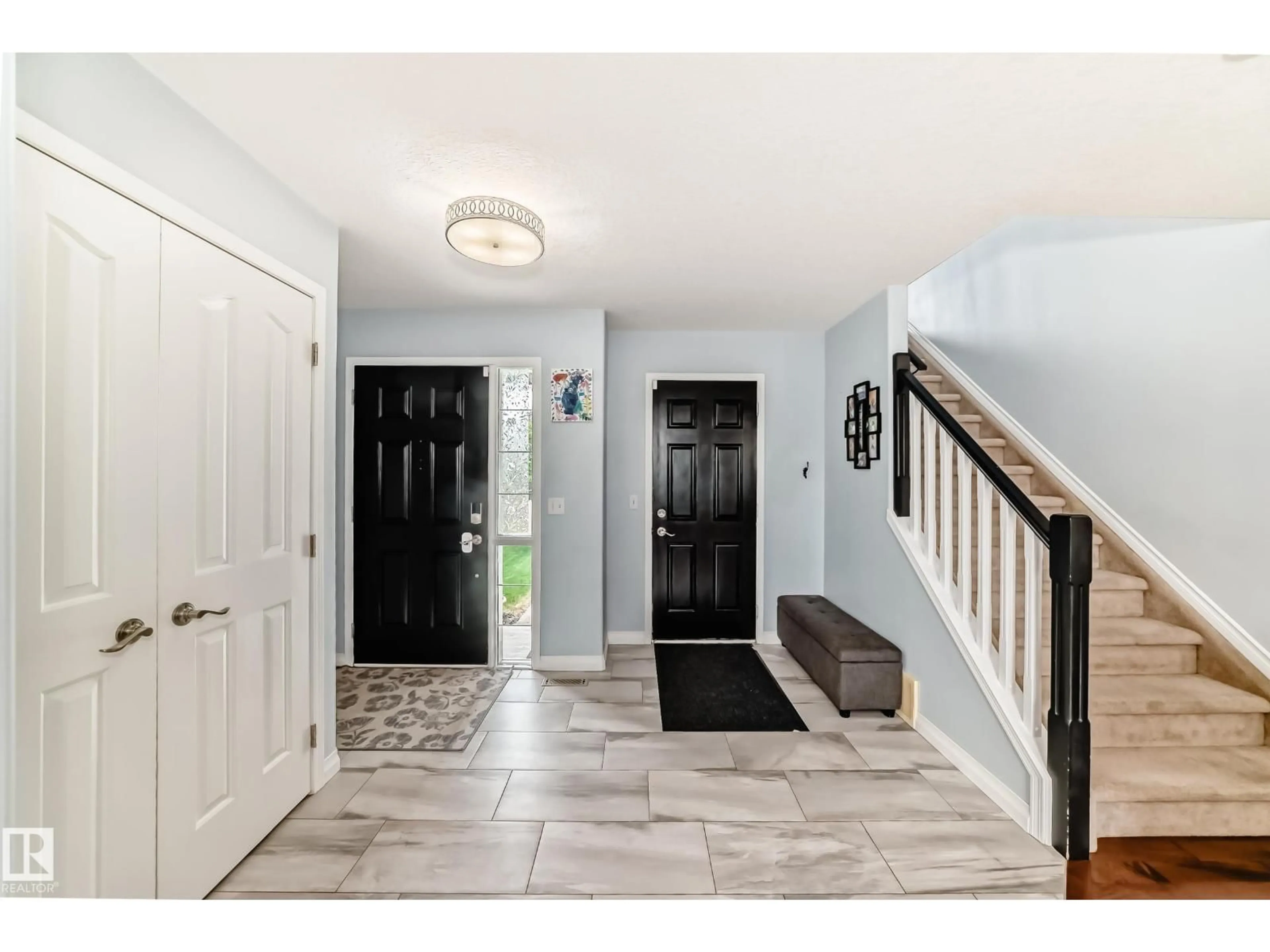 Indoor entryway for 11240 167B AV, Edmonton Alberta T5X6J6