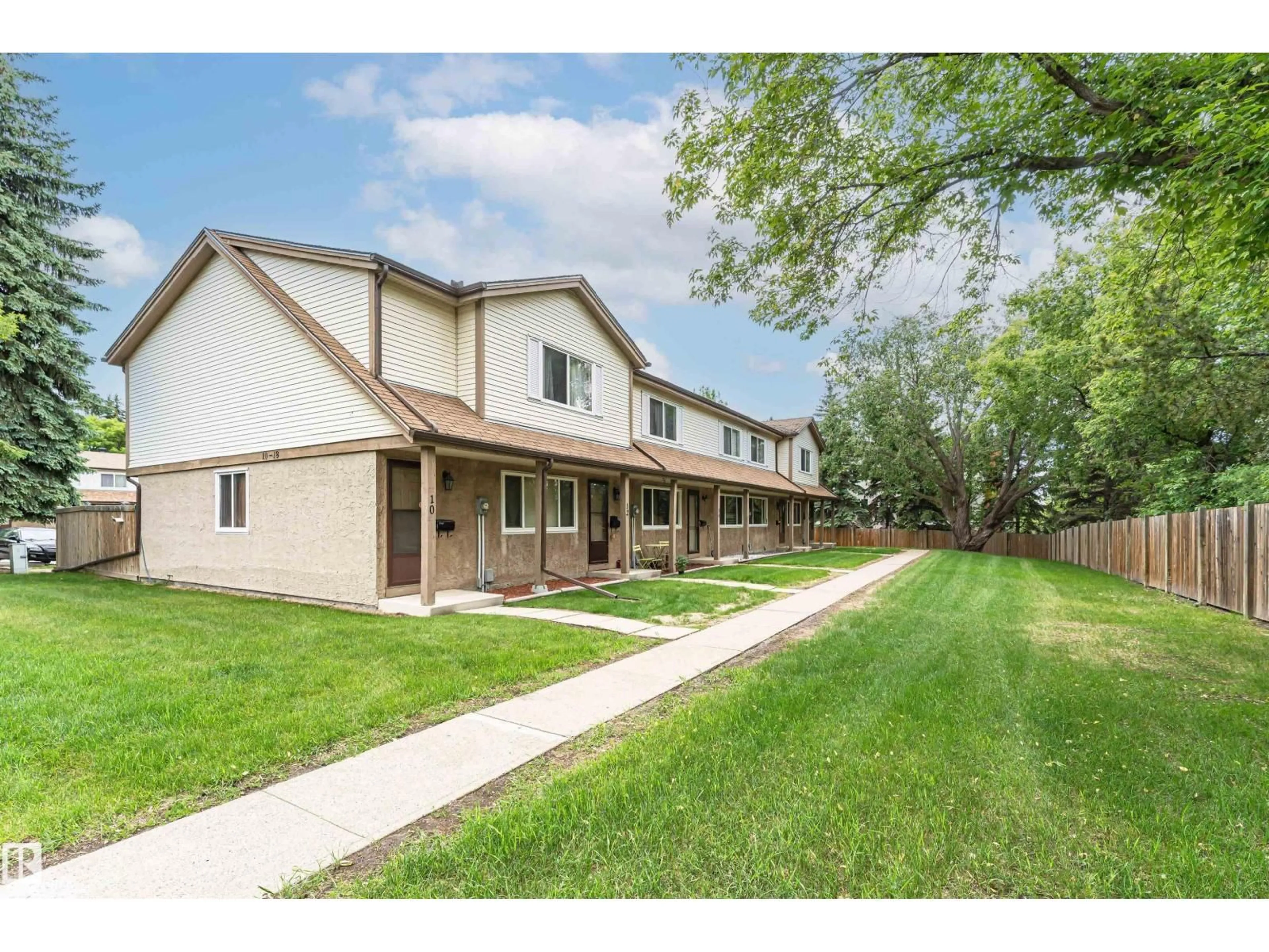 Unknown for 18 WALDEN PA, St. Albert Alberta T8N3V6