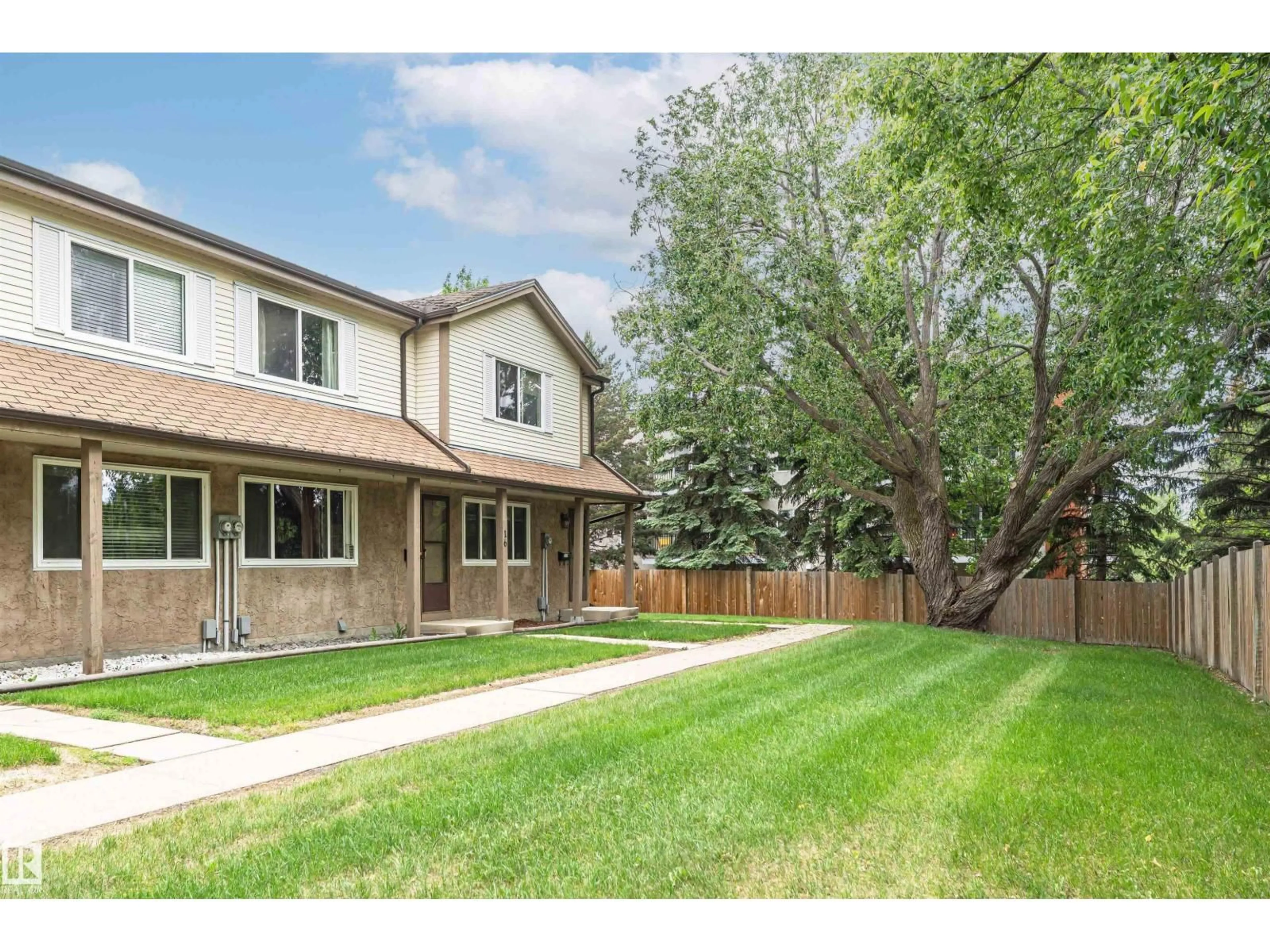 Unknown for 18 WALDEN PA, St. Albert Alberta T8N3V6