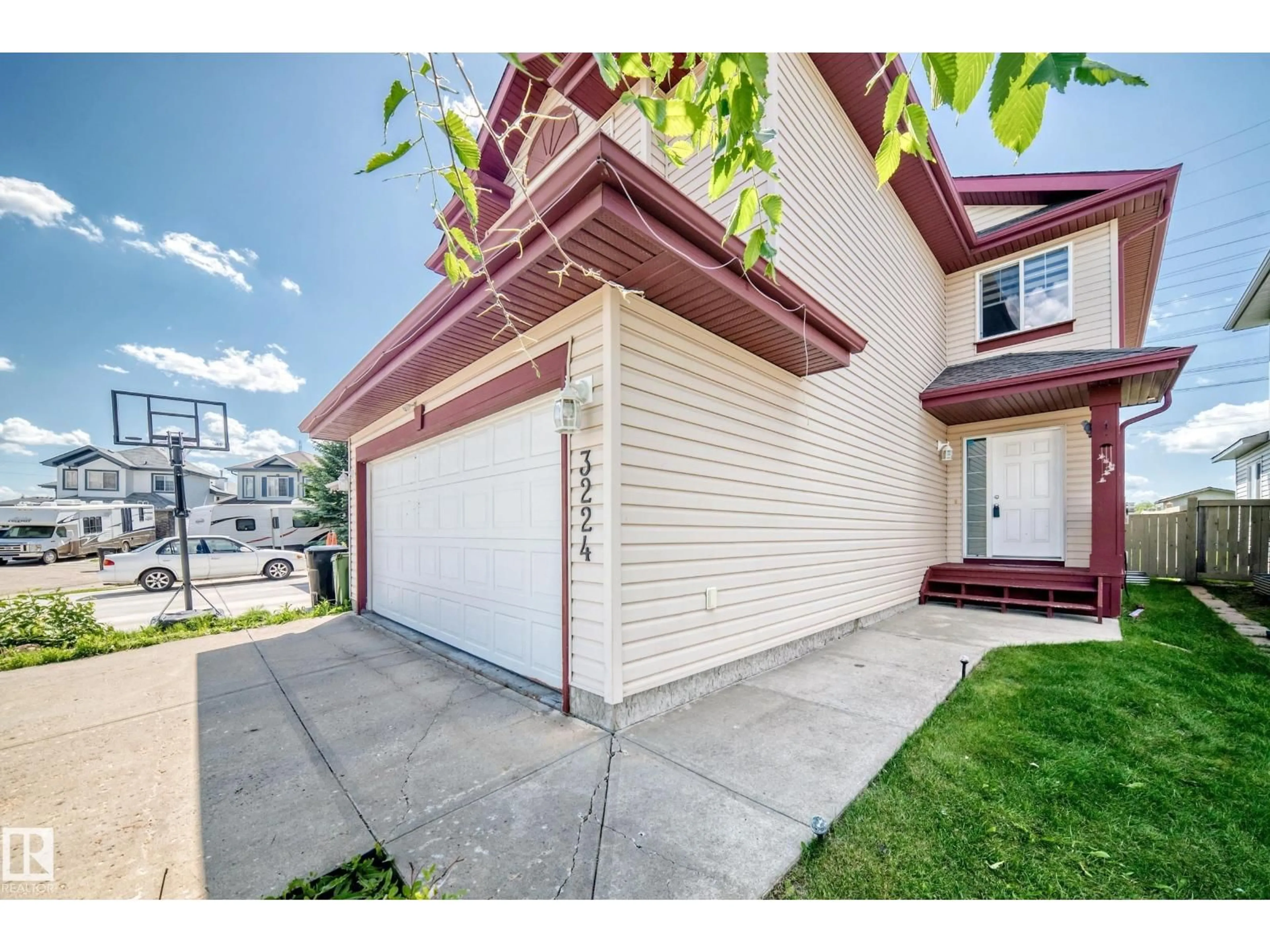 Unknown for 3224 26 ST, Edmonton Alberta T6T1Z3