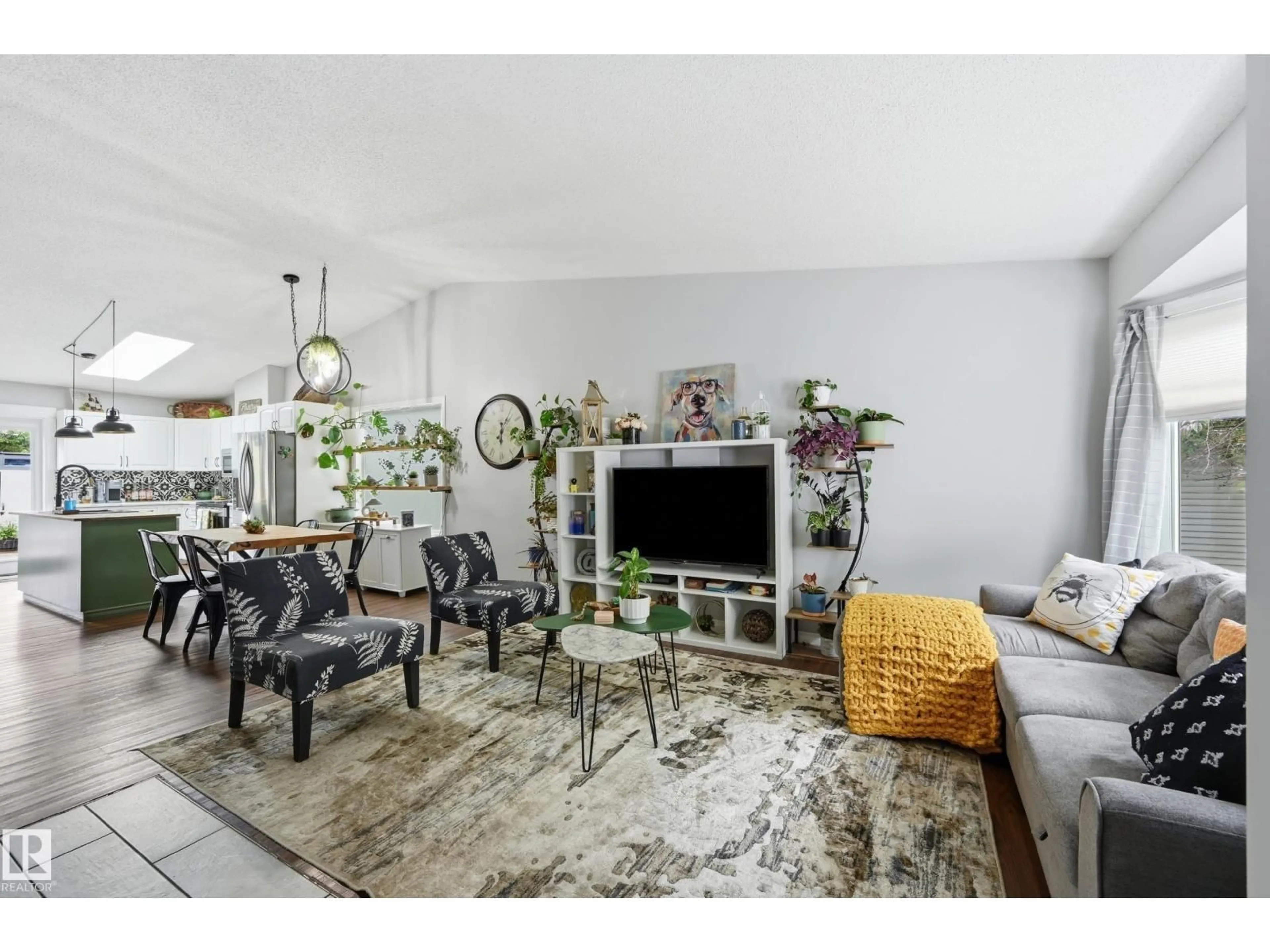 Living room with furniture, unknown for 62 ALDERWOOD BV, St. Albert Alberta T8N3Z6