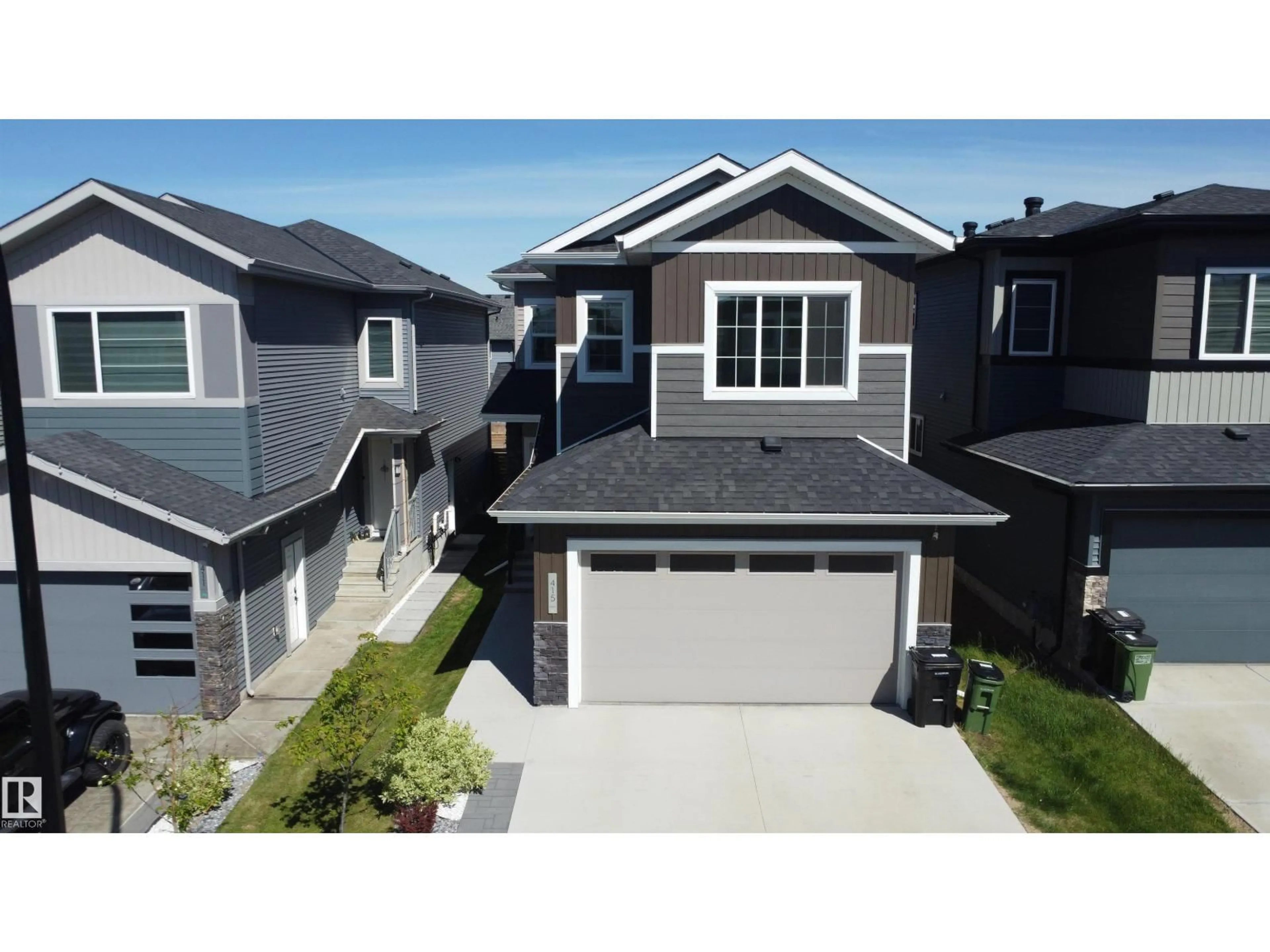 Home with vinyl exterior material, street for SW - 415 42 ST, Edmonton Alberta T6X2L7