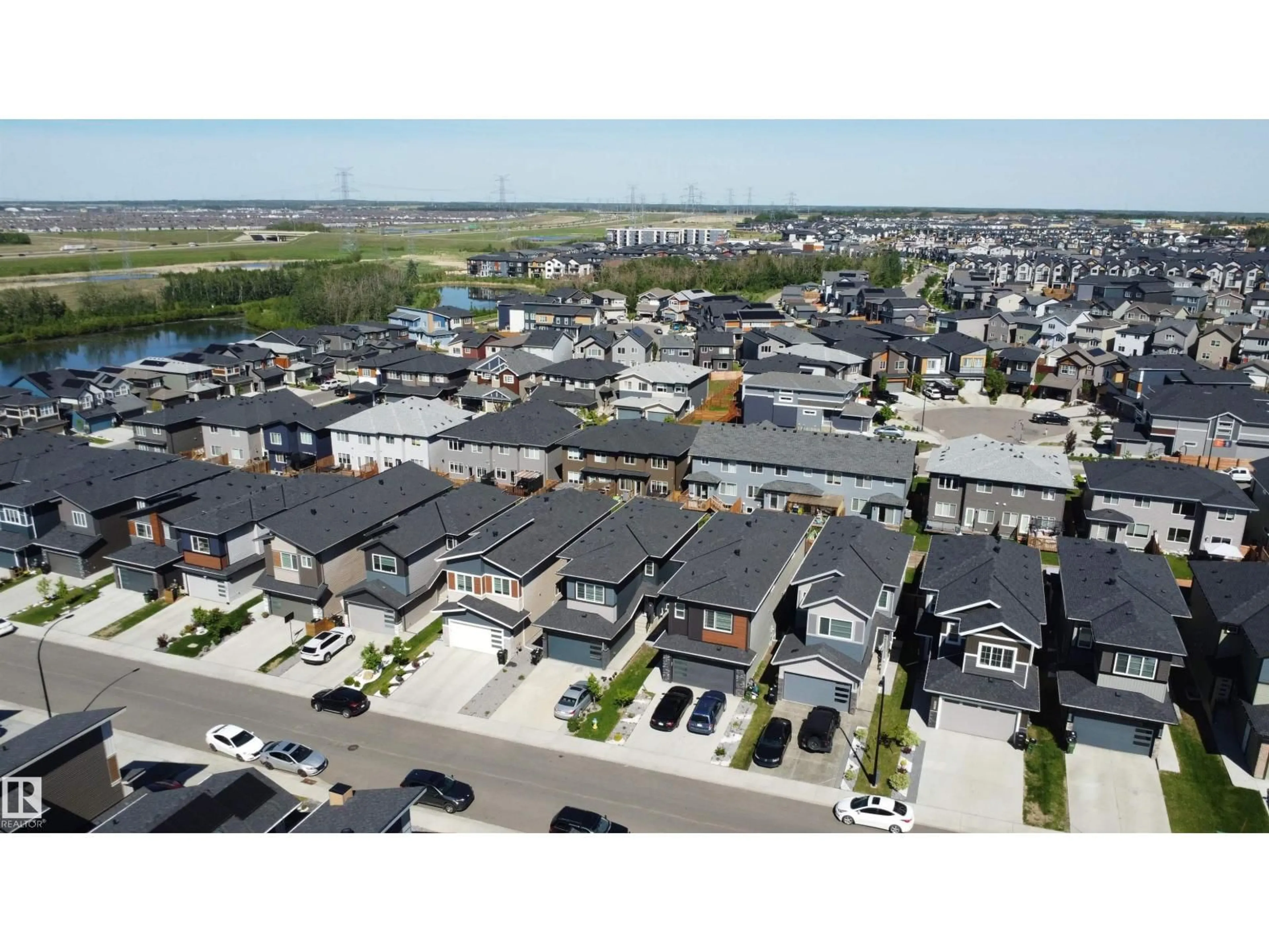 A pic from outside/outdoor area/front of a property/back of a property/a pic from drone, street for SW - 415 42 ST, Edmonton Alberta T6X2L7