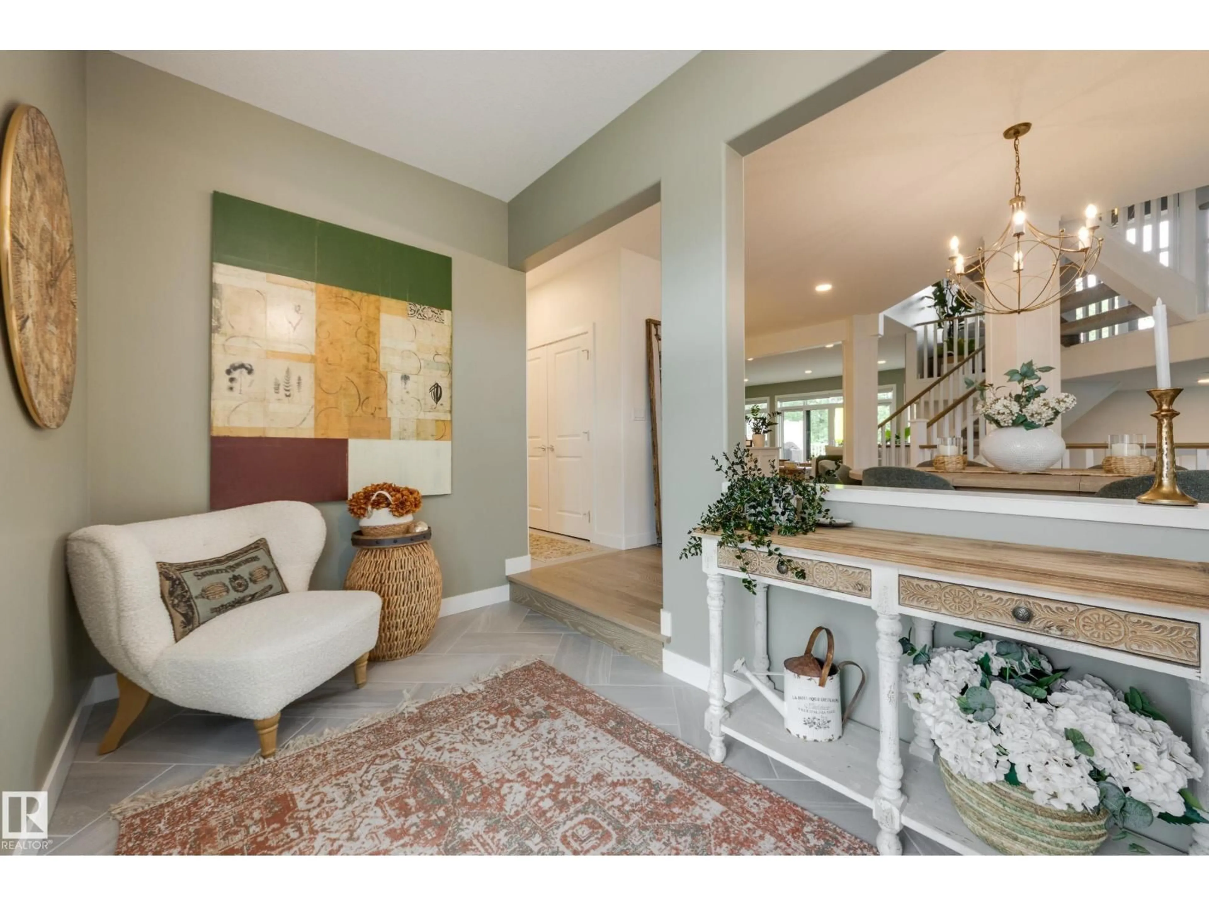 Indoor entryway for 20332 29 AV, Edmonton Alberta T6M0W5