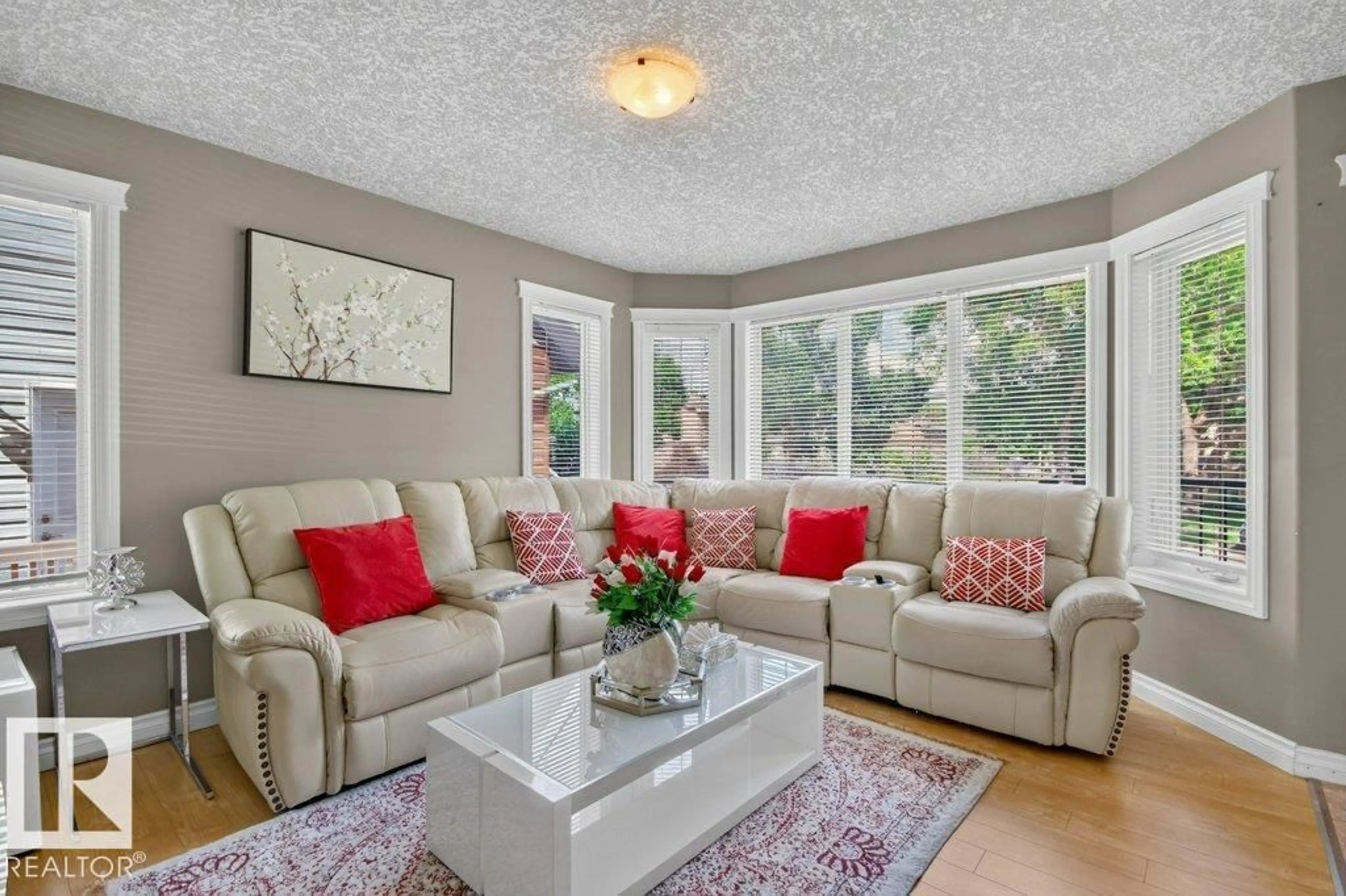 Living room with furniture, unknown for 12836 72 ST, Edmonton Alberta T5C0P5