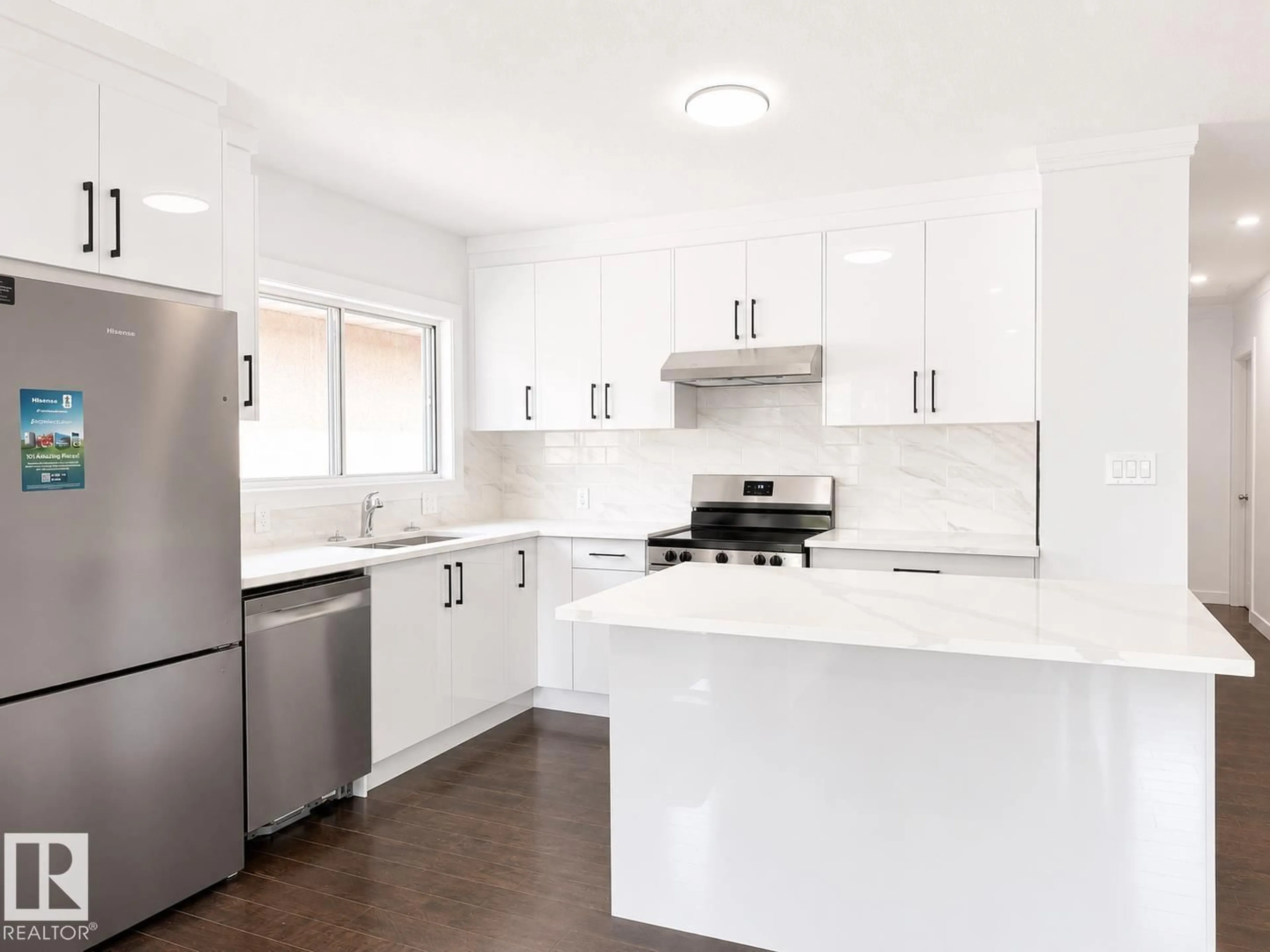 Standard kitchen, unknown for NW - 11545 95 ST, Edmonton Alberta T5G1L5