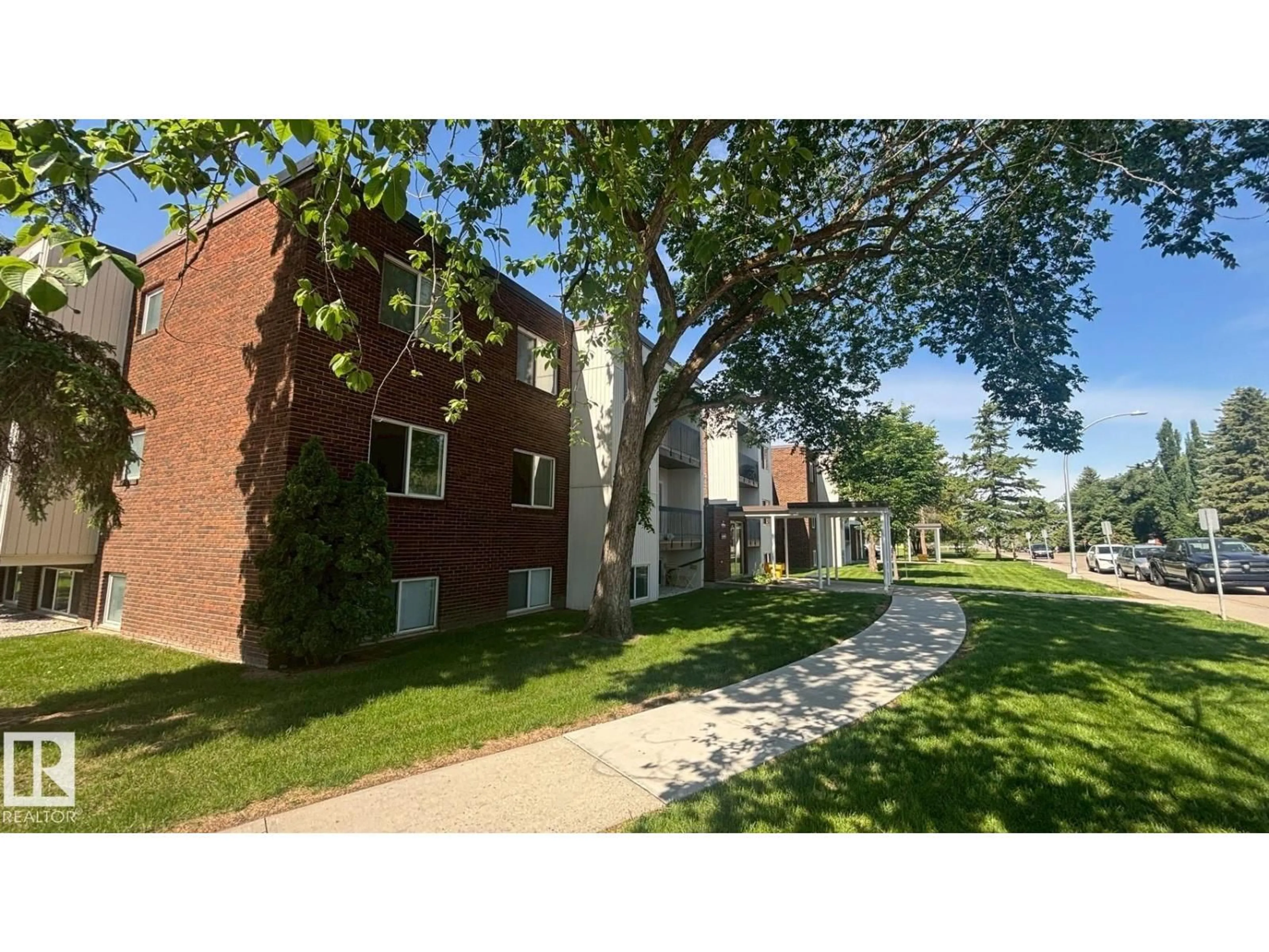 Unknown for #203 - 11445 41 AV, Edmonton Alberta T6J0T9