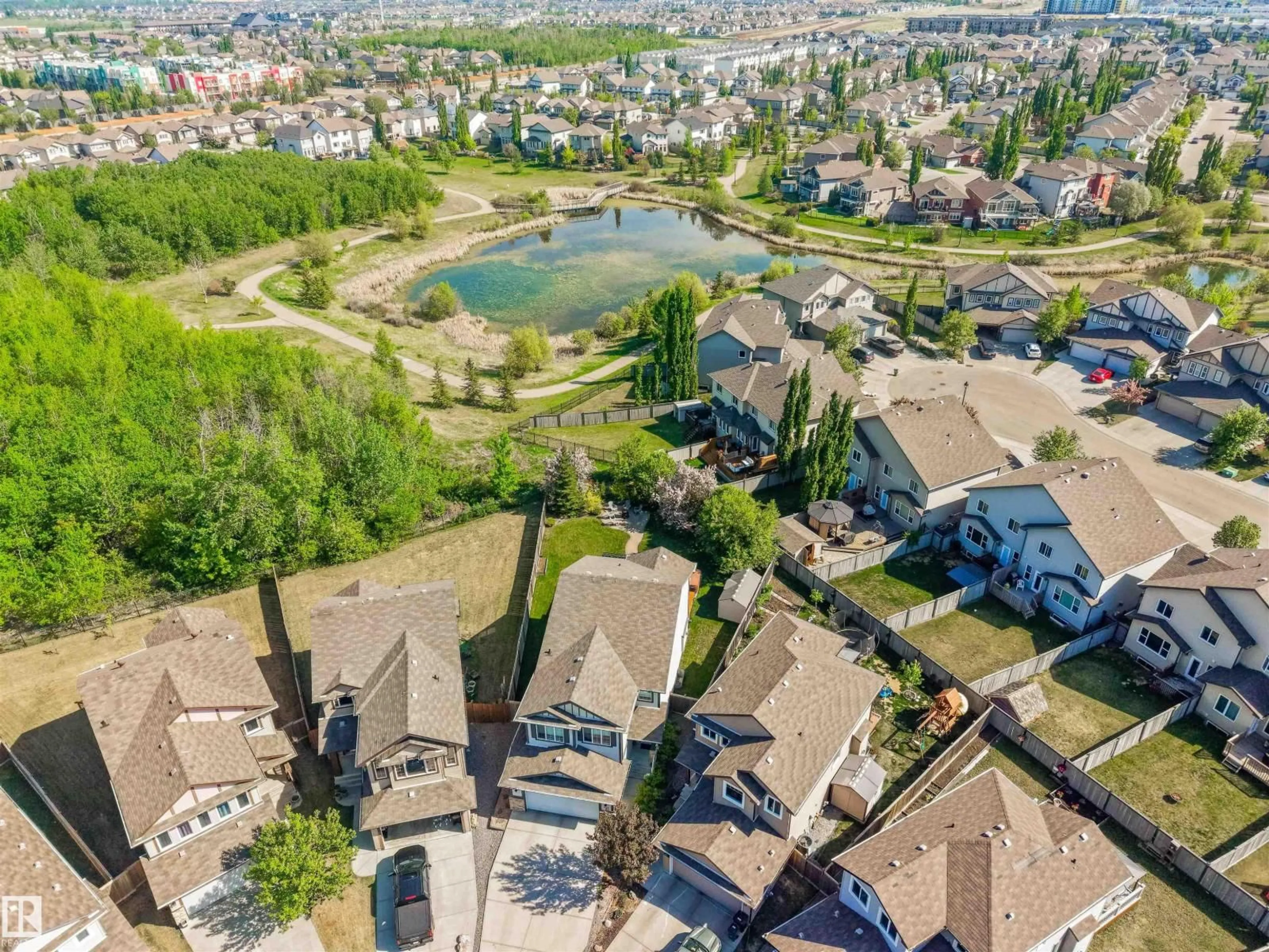 A pic from outside/outdoor area/front of a property/back of a property/a pic from drone, unknown for SW - 525 173A ST, Edmonton Alberta T6W0M6