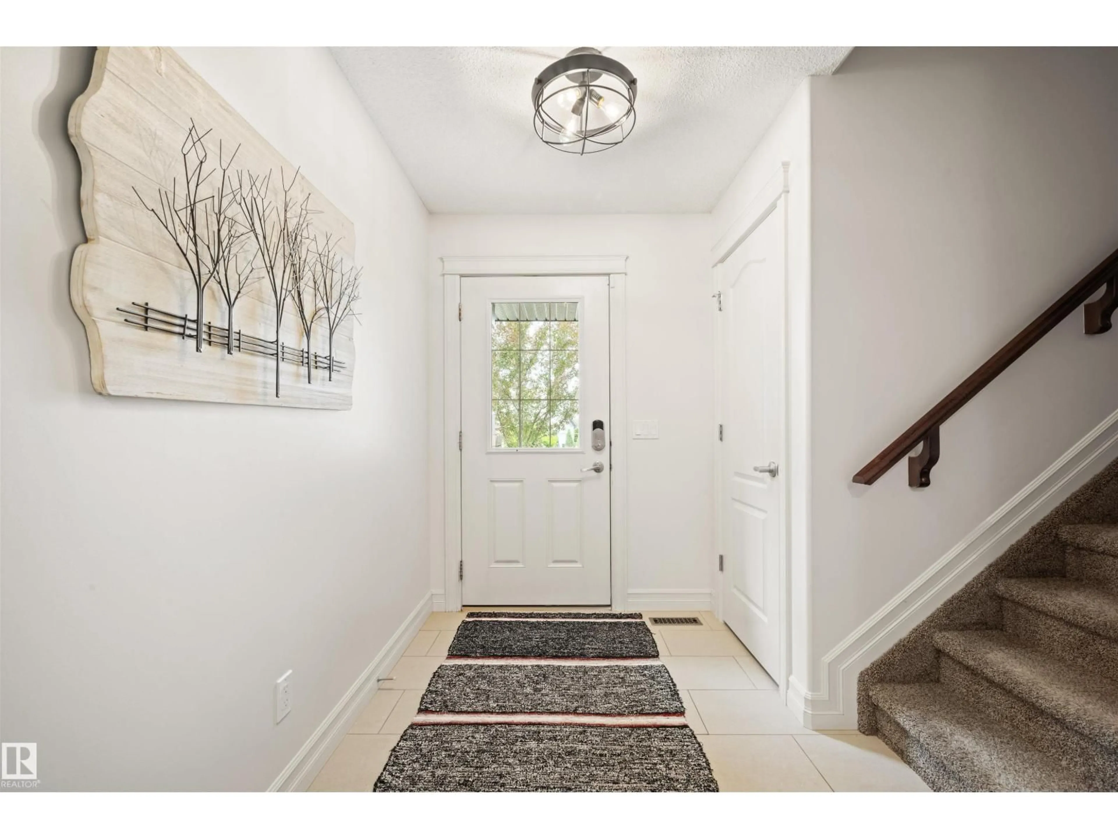 Indoor entryway for SW - 525 173A ST, Edmonton Alberta T6W0M6