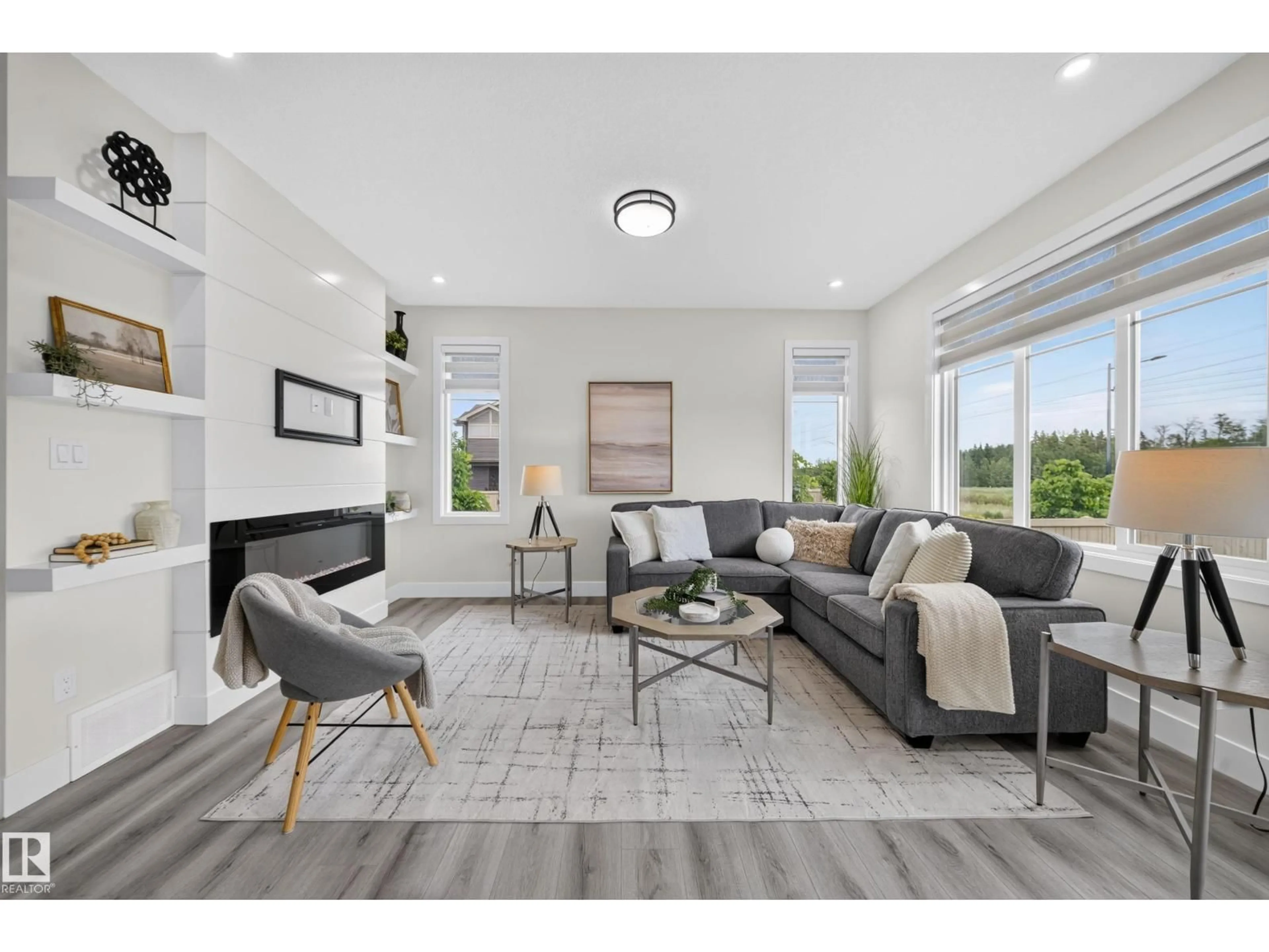 Living room with furniture, unknown for 1099 EATON RD, Edmonton Alberta T6M0Z3