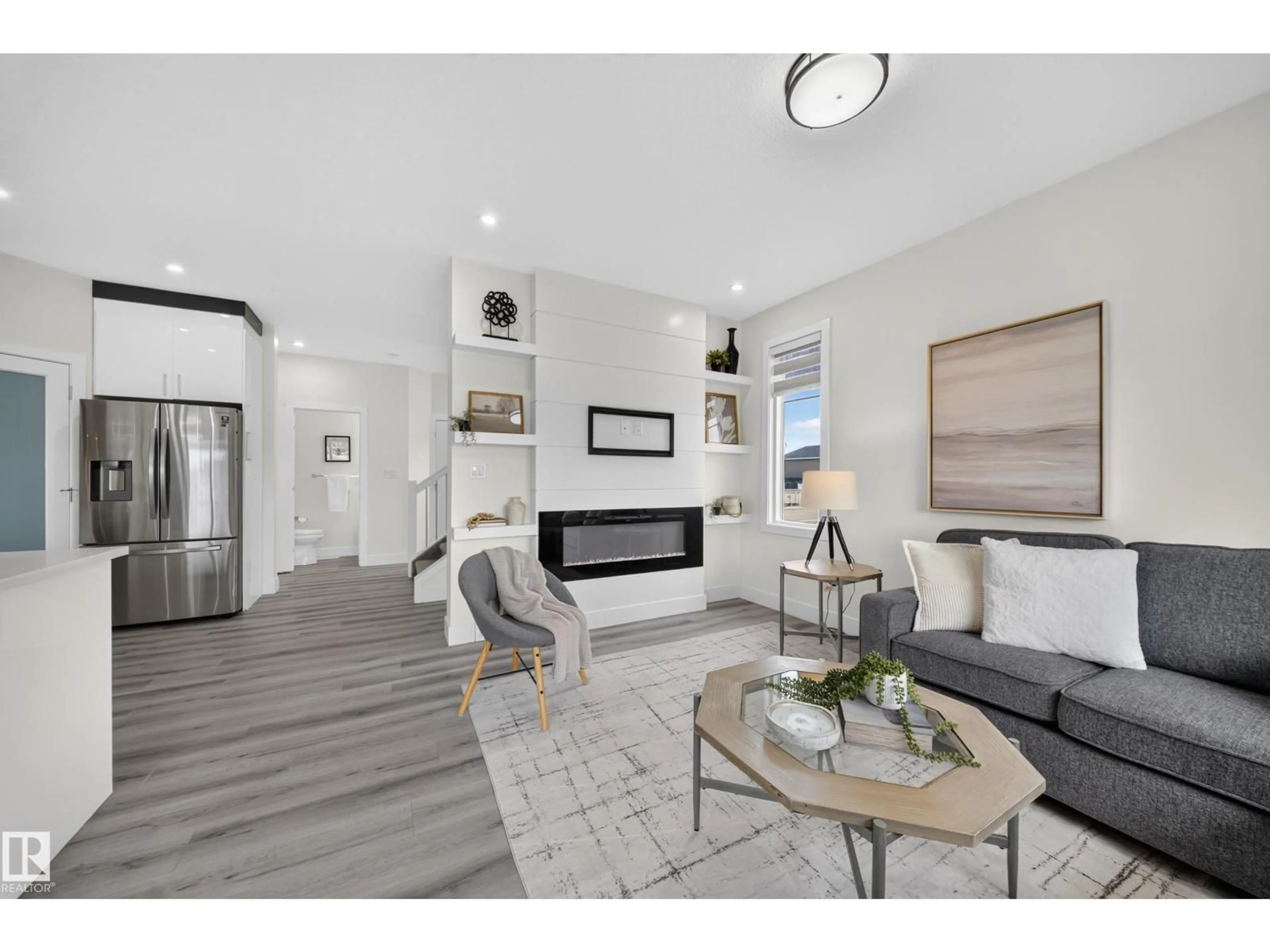 Living room with furniture, unknown for 1099 EATON RD, Edmonton Alberta T6M0Z3