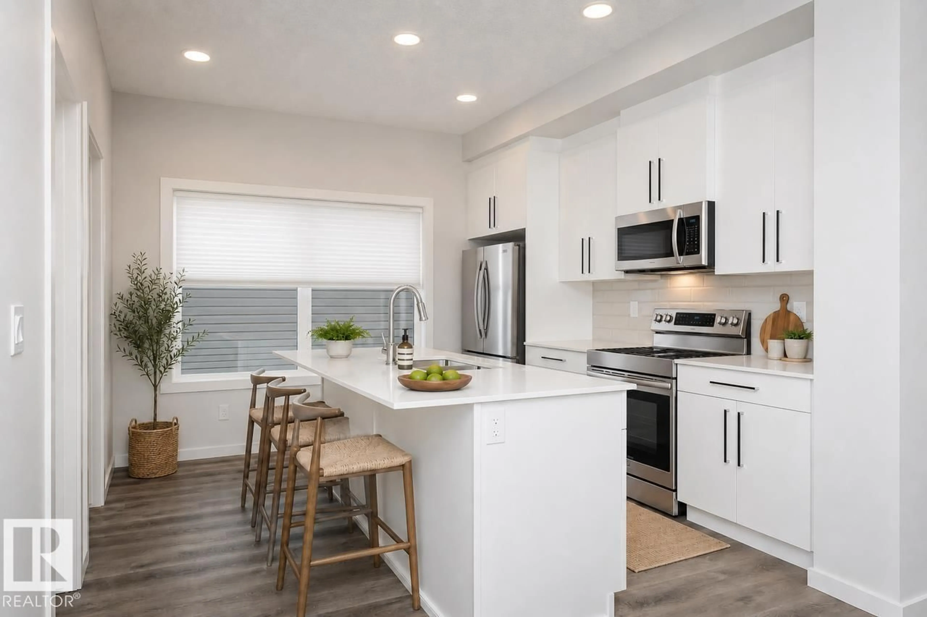Open concept kitchen, unknown for 29 MCLEOD AV, Spruce Grove Alberta T7X4B8