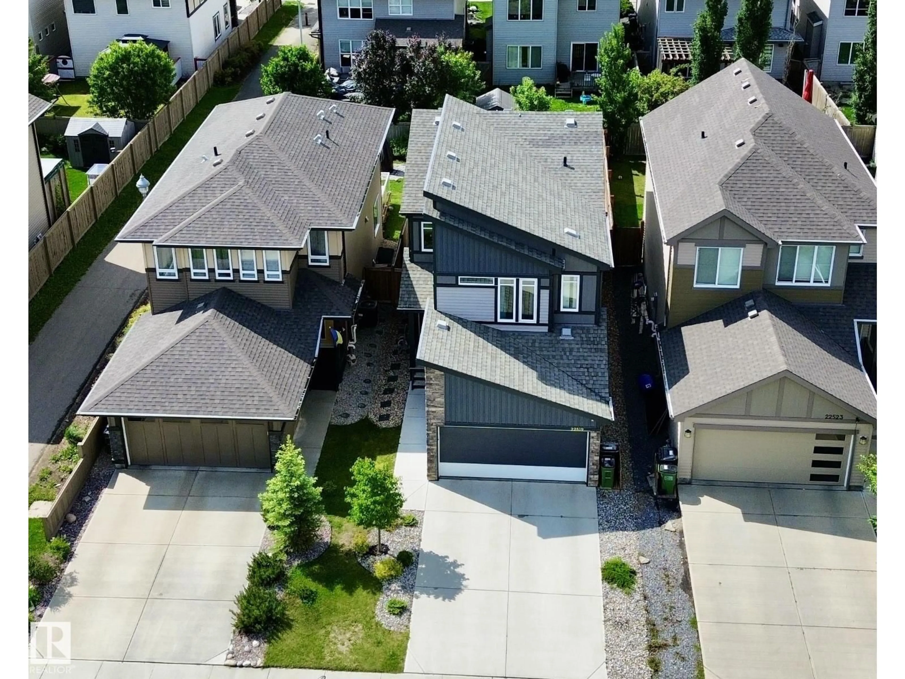 A pic from outside/outdoor area/front of a property/back of a property/a pic from drone, street for NW - 22519 96 AV, Edmonton Alberta T5T7K5