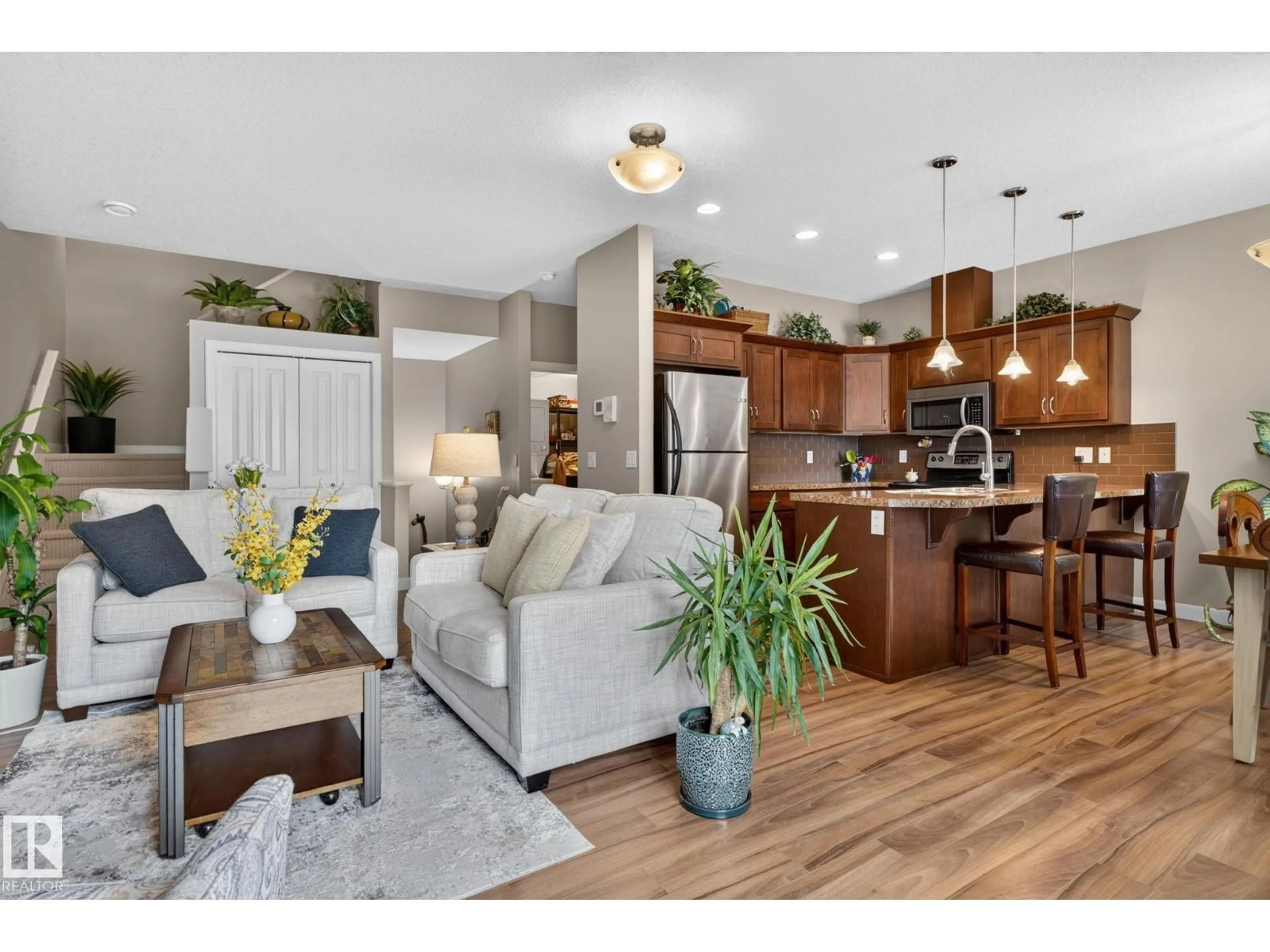Open concept kitchen, unknown for #91 - 7293 SOUTH TERWILLEGAR DR, Edmonton Alberta T6R0N5