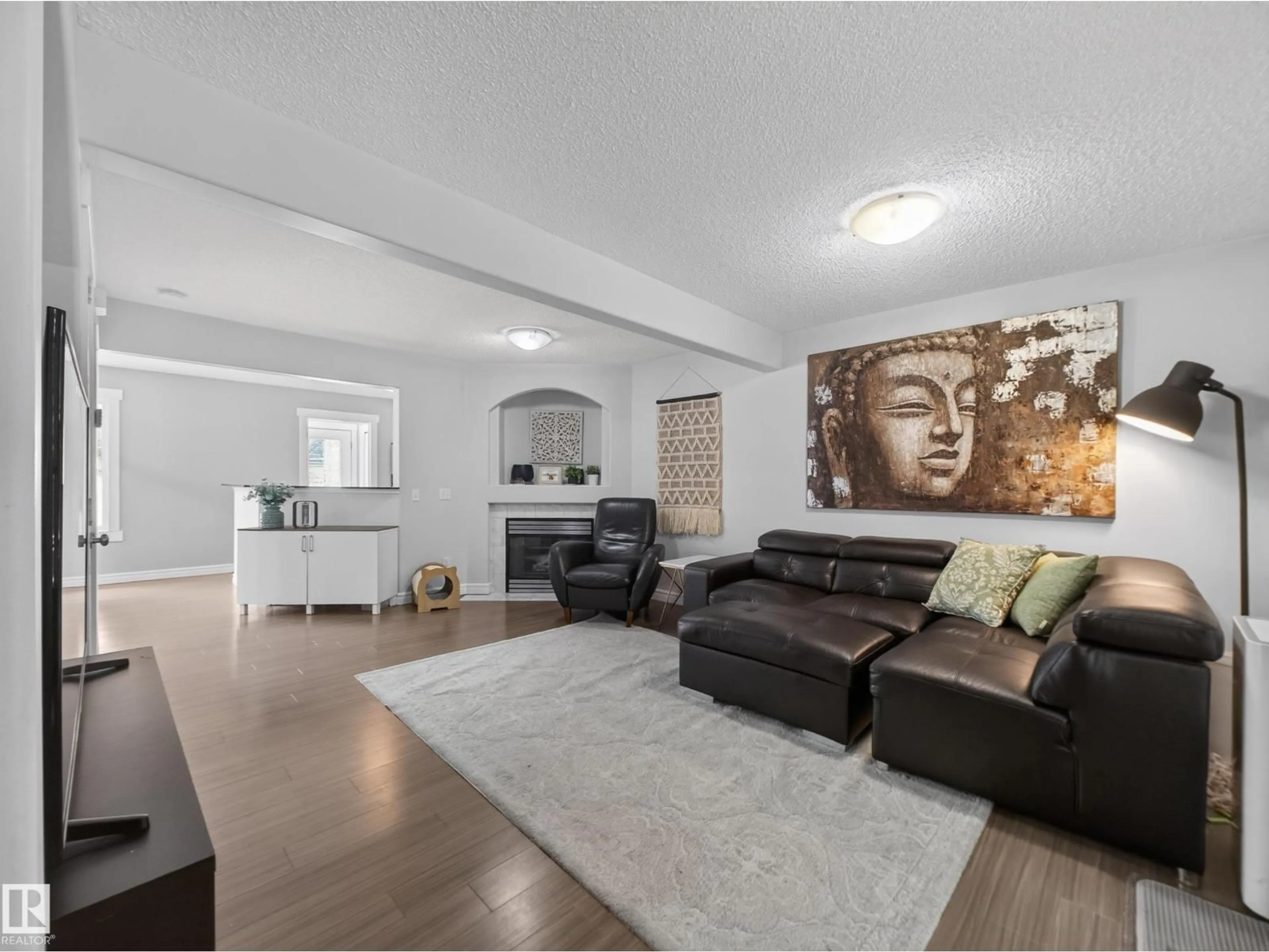 Living room with furniture, unknown for NW NW - 4221 TERWILLEGAR VISTA VS, Edmonton Alberta T6R3J3