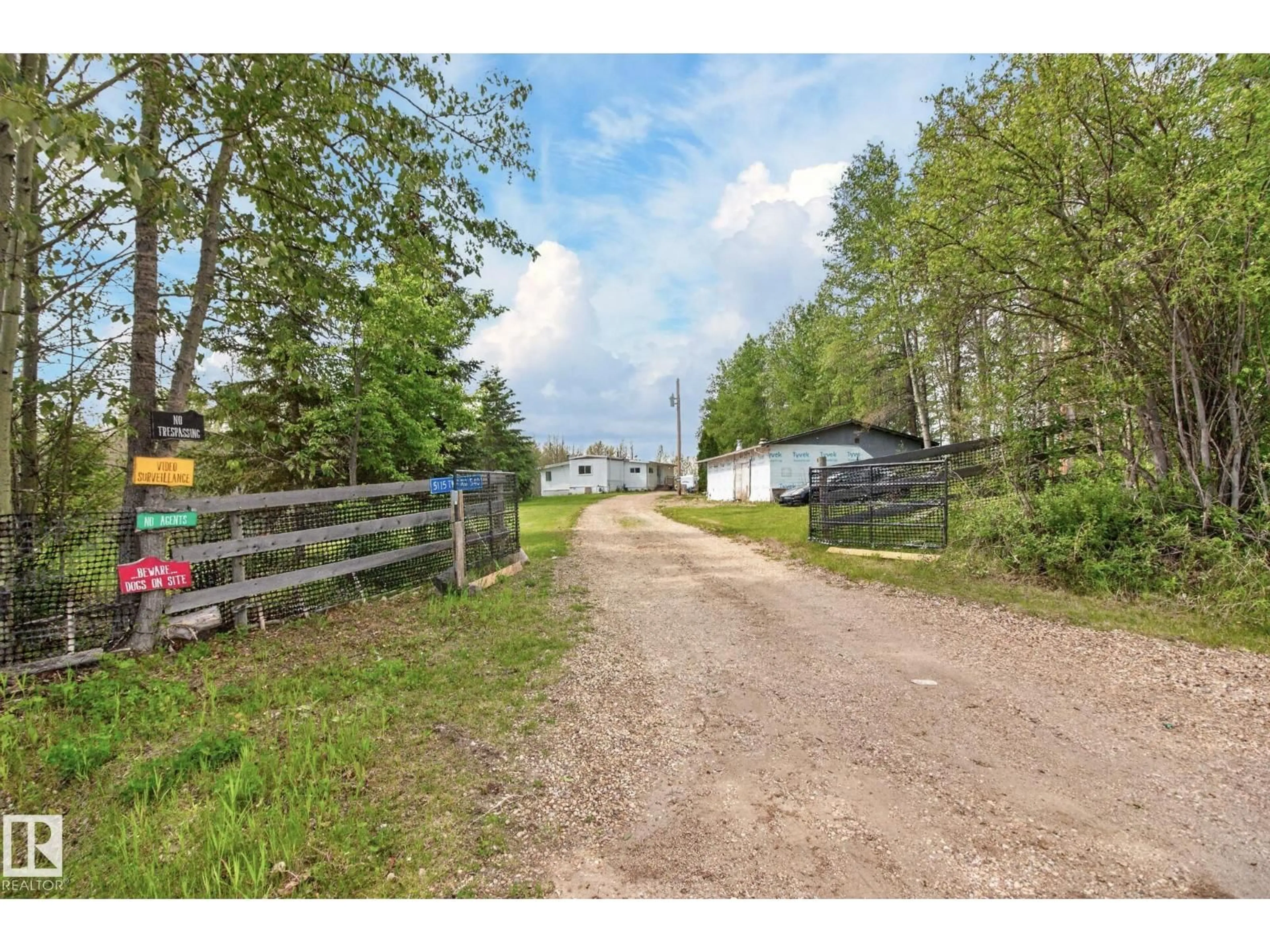 Shed for 5115 TWP ROAD 540, Rural Lac Ste. Anne County Alberta T0E0V0