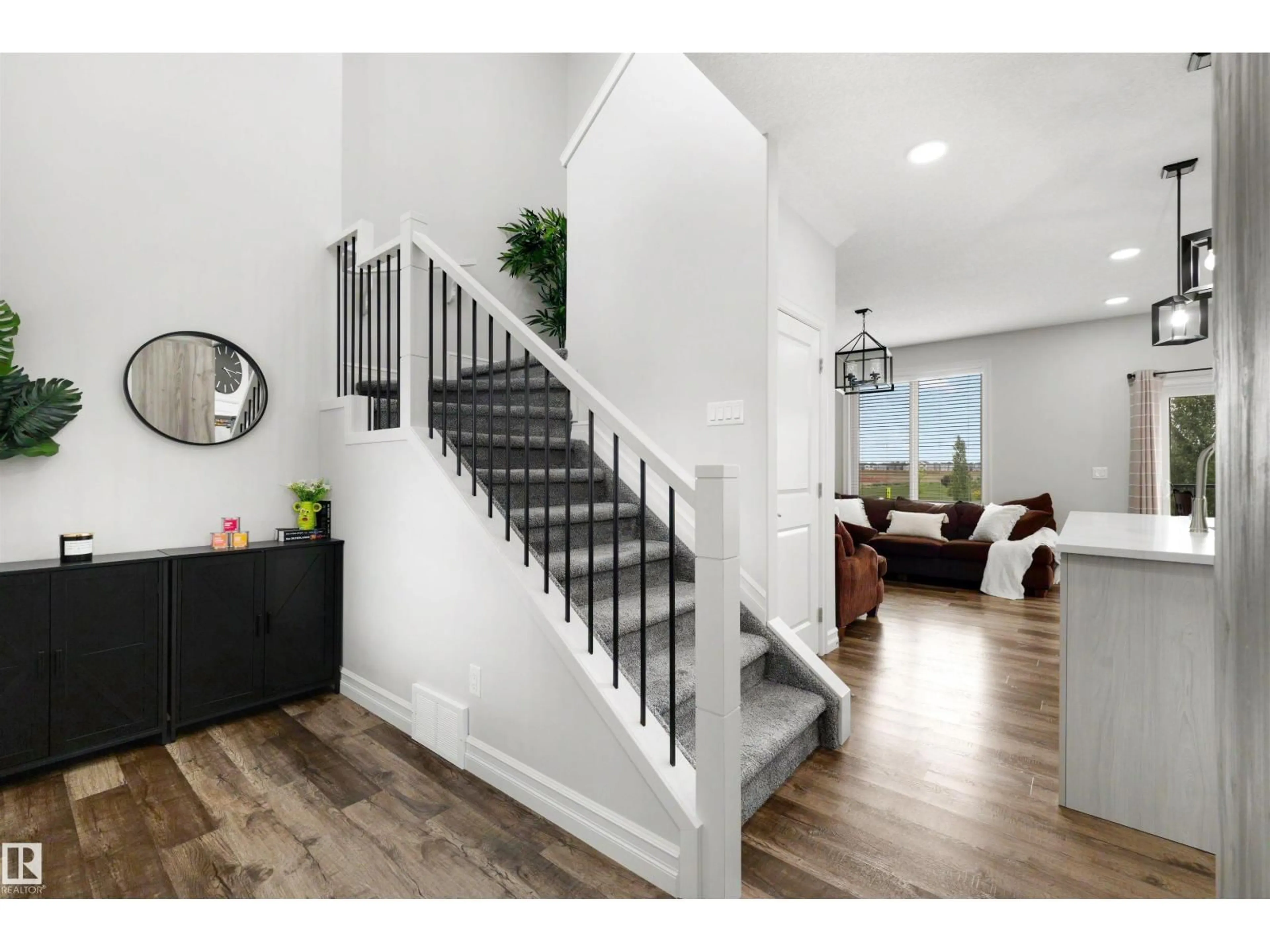 Indoor entryway for 56 MCLEAN BN, Leduc Alberta T9E1A3