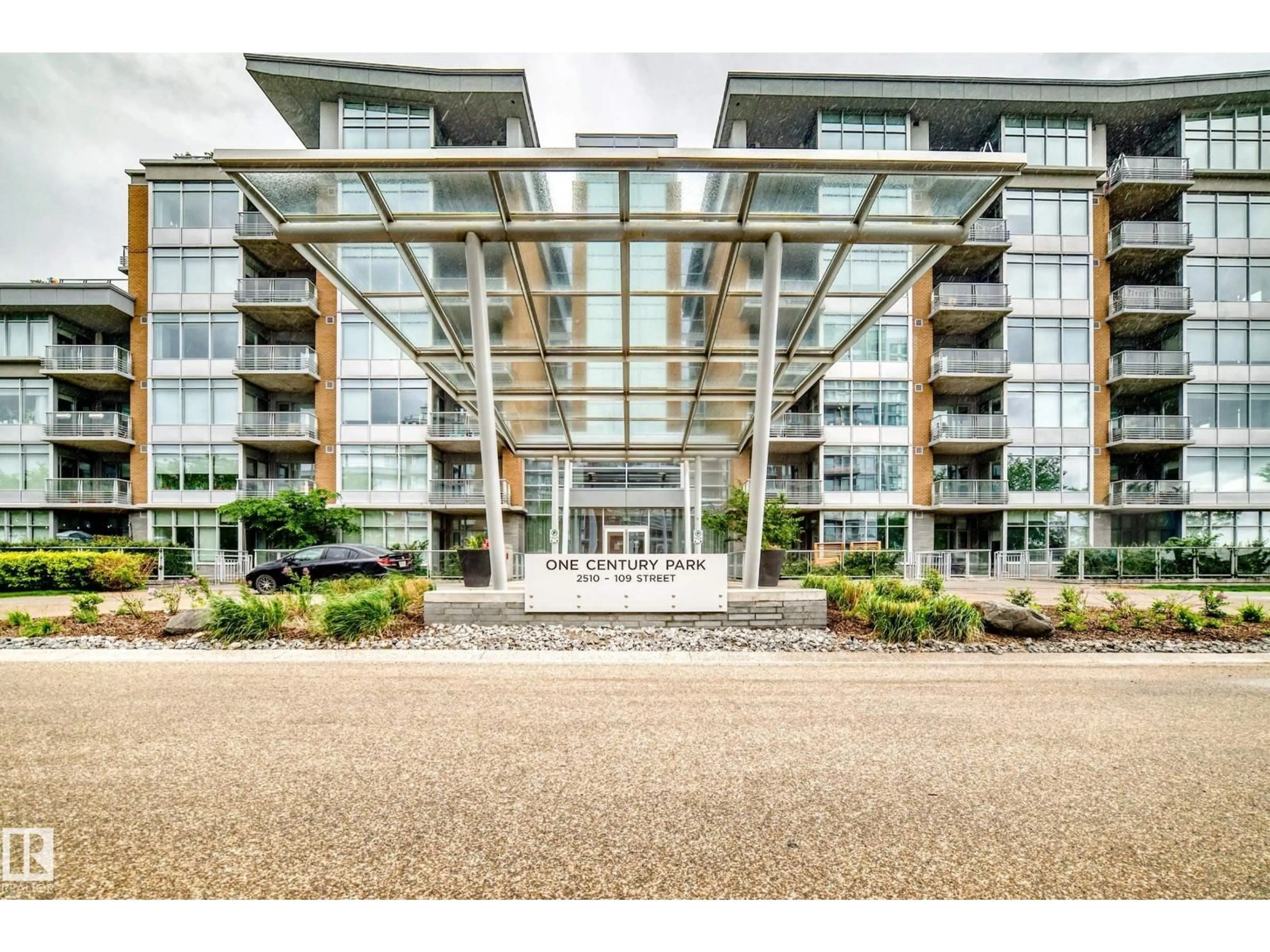 Indoor foyer for 215 - 2510 109 ST NW, Edmonton Alberta T6J2X1