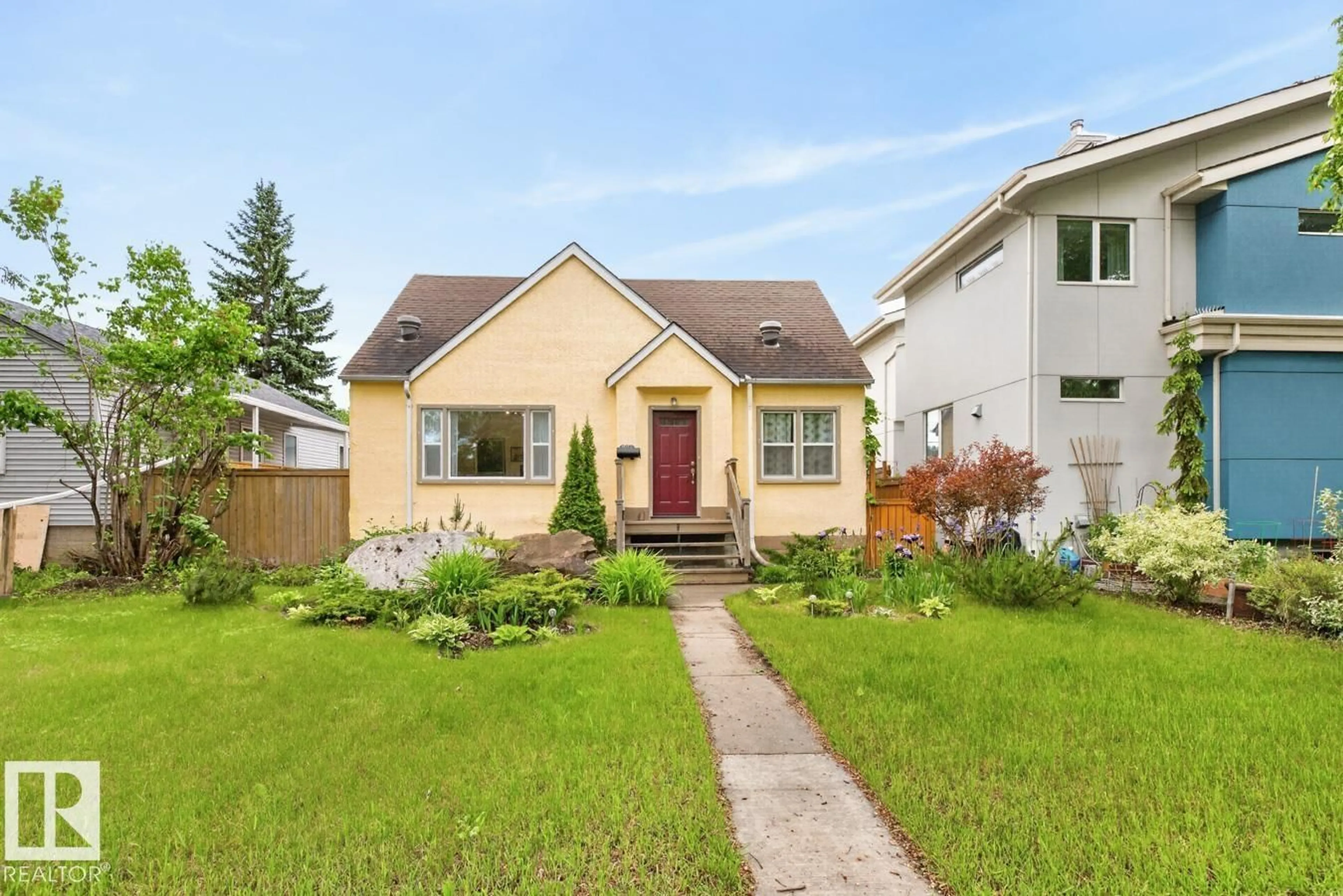 Unknown for 9211 CONNORS RD, Edmonton Alberta T6C4B8