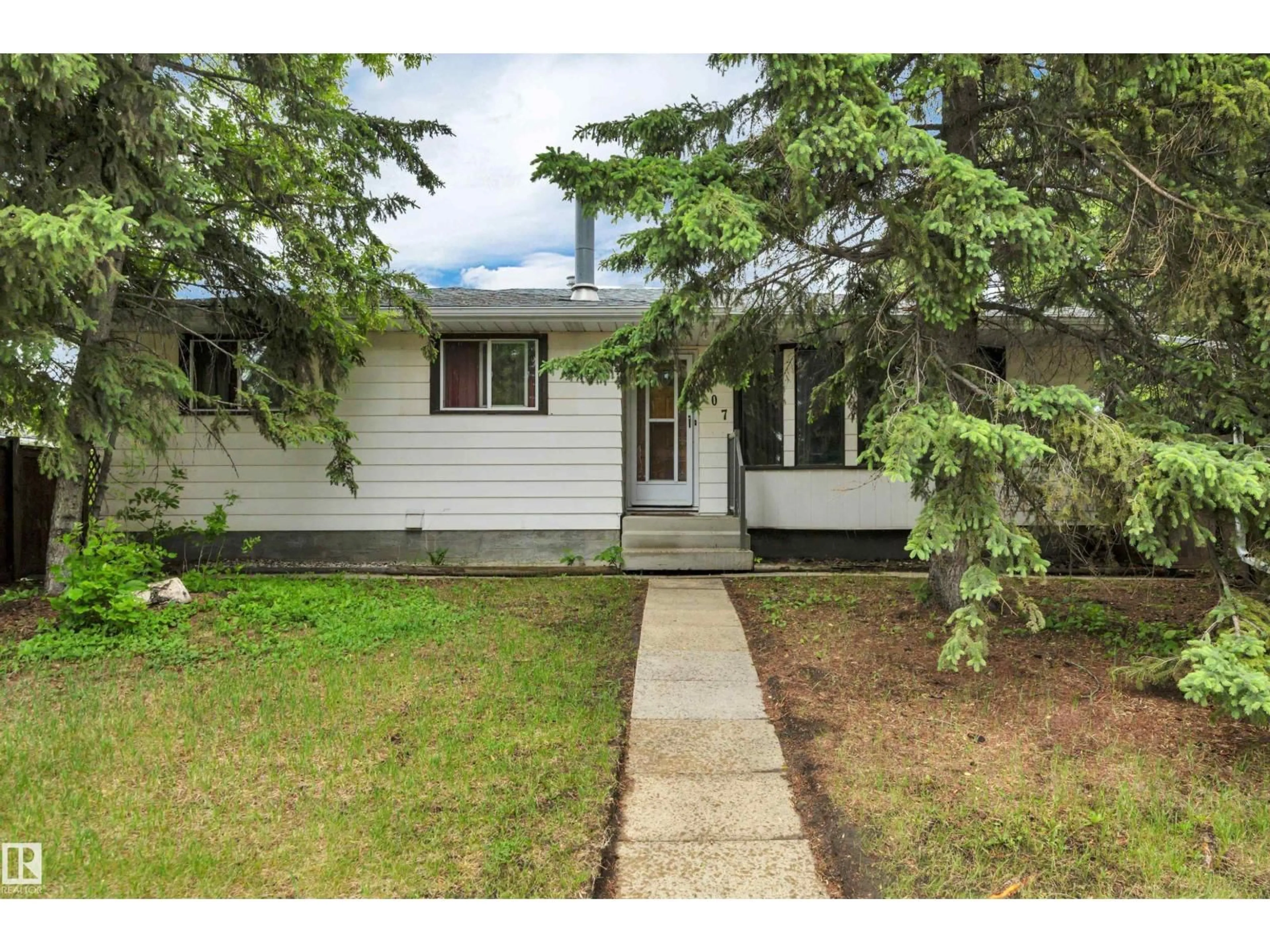 Home with vinyl exterior material, street for 107 CORINTHIA DR, Leduc Alberta T9E4K5