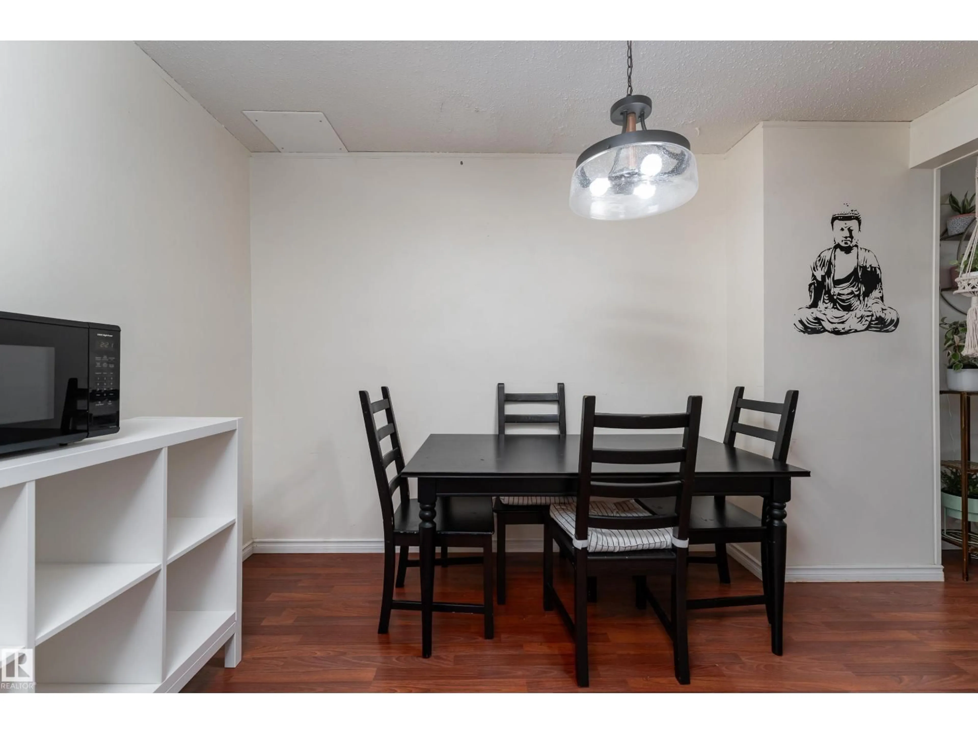 Dining room, wood/laminate floor for 15217 54 ST, Edmonton Alberta T5A2N7